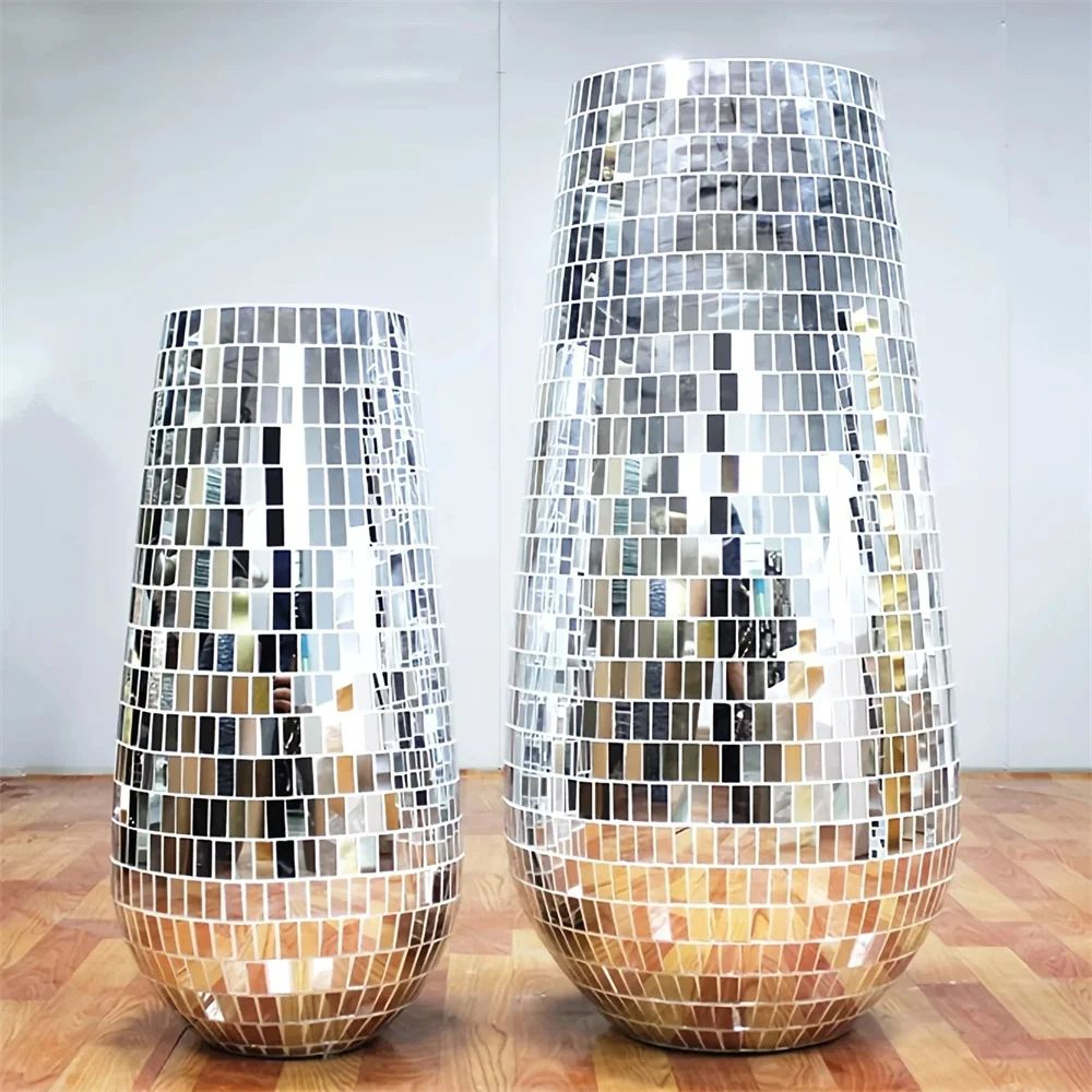 Self Adhesive Disco Ball Mirror Mosaic Tiles For DIY Crafts 18