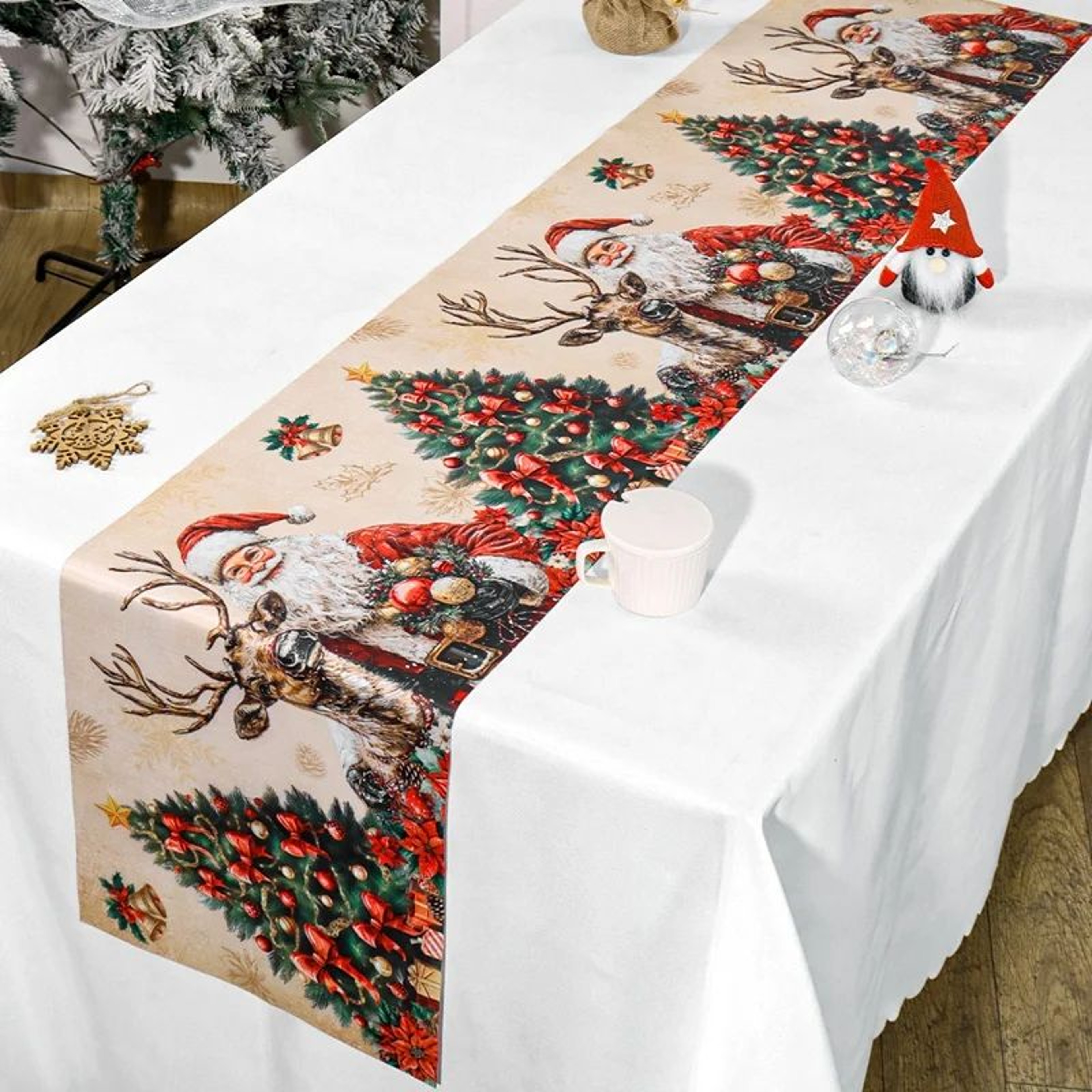 Vintage Santa Claus Christmas Table Runner 7