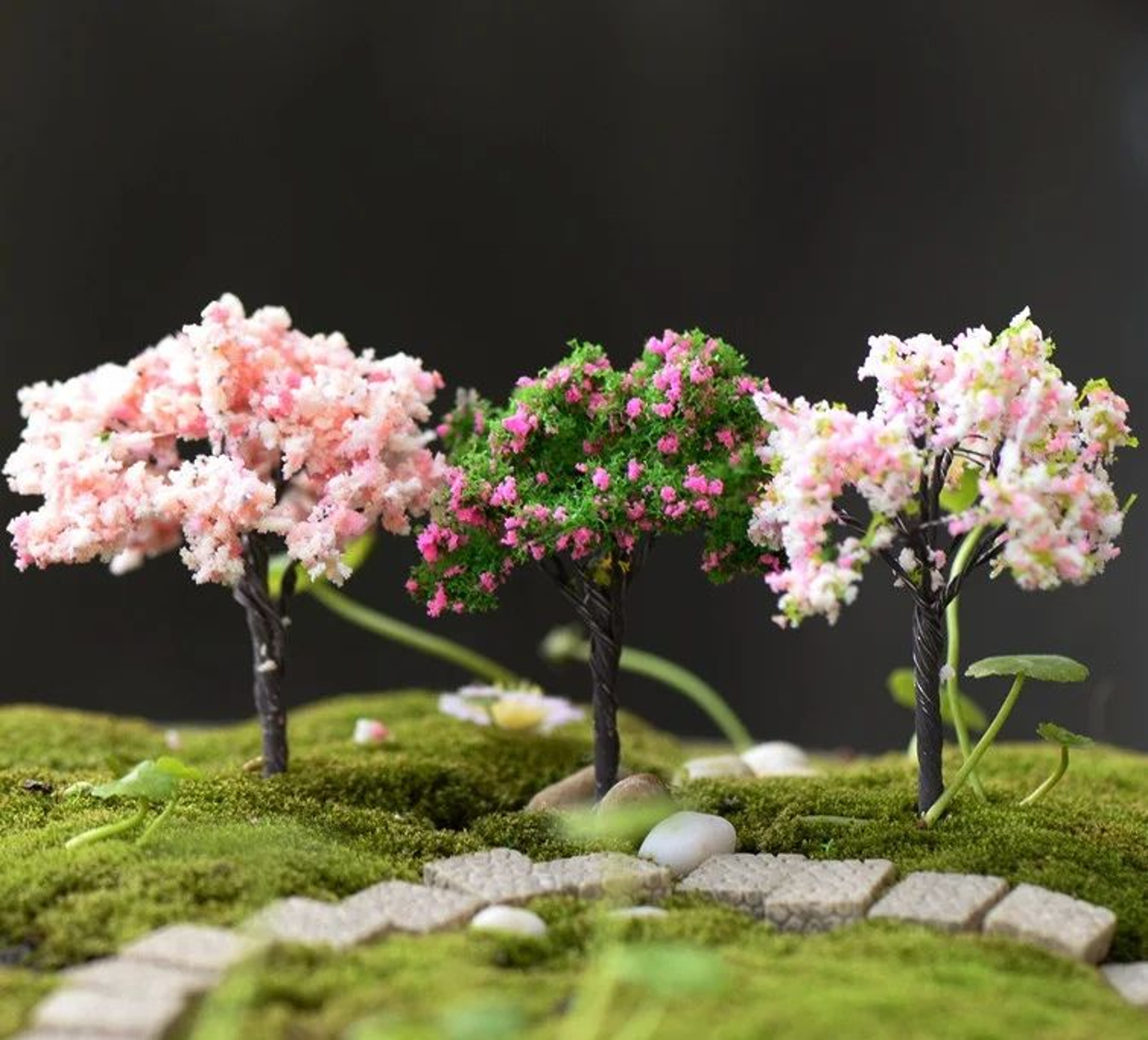 Miniature Fairy Garden Figurines For DIY Landscape And Dollhouse Decor 9
