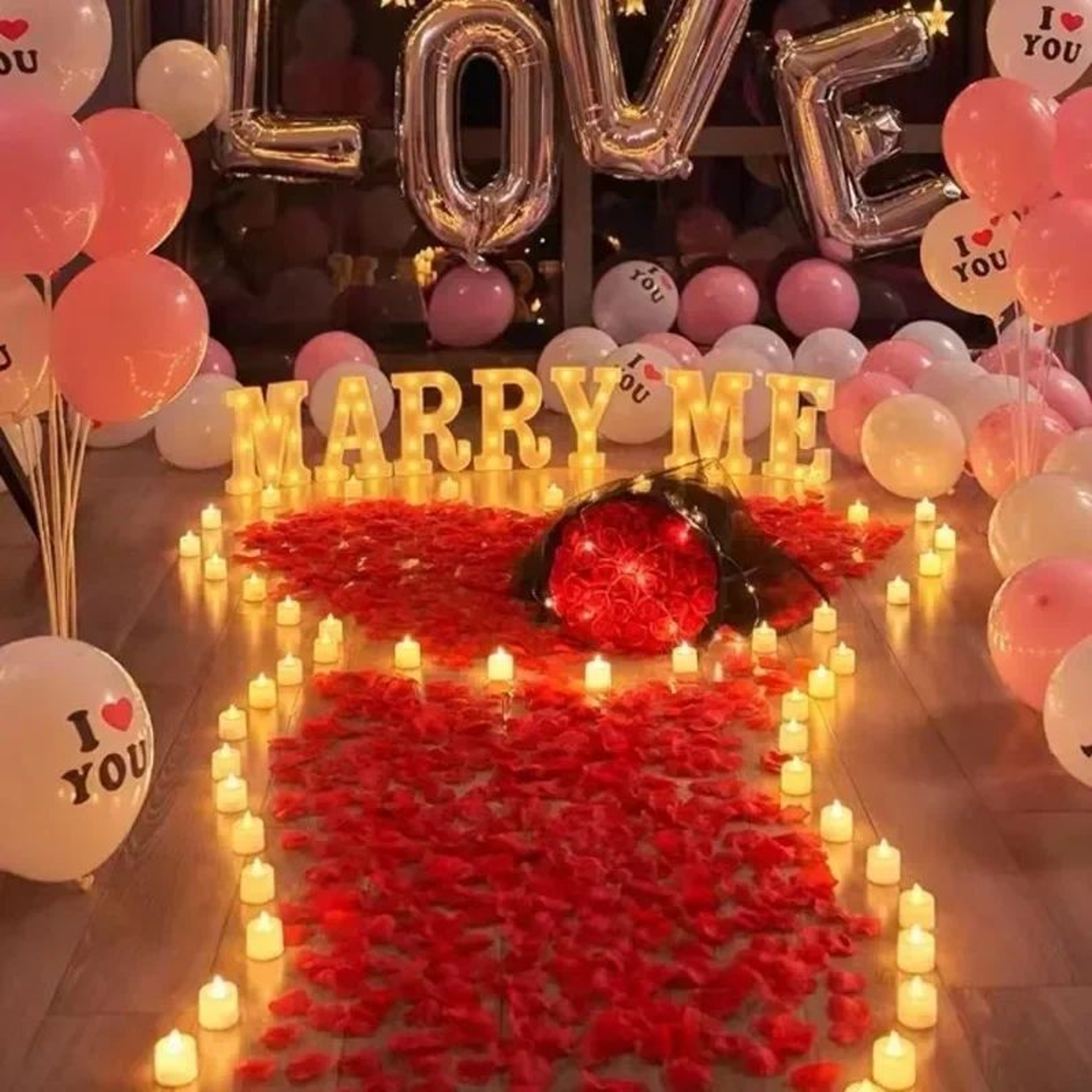Artificial Red Rose Petals For Weddings And Romantic Party Decor 2