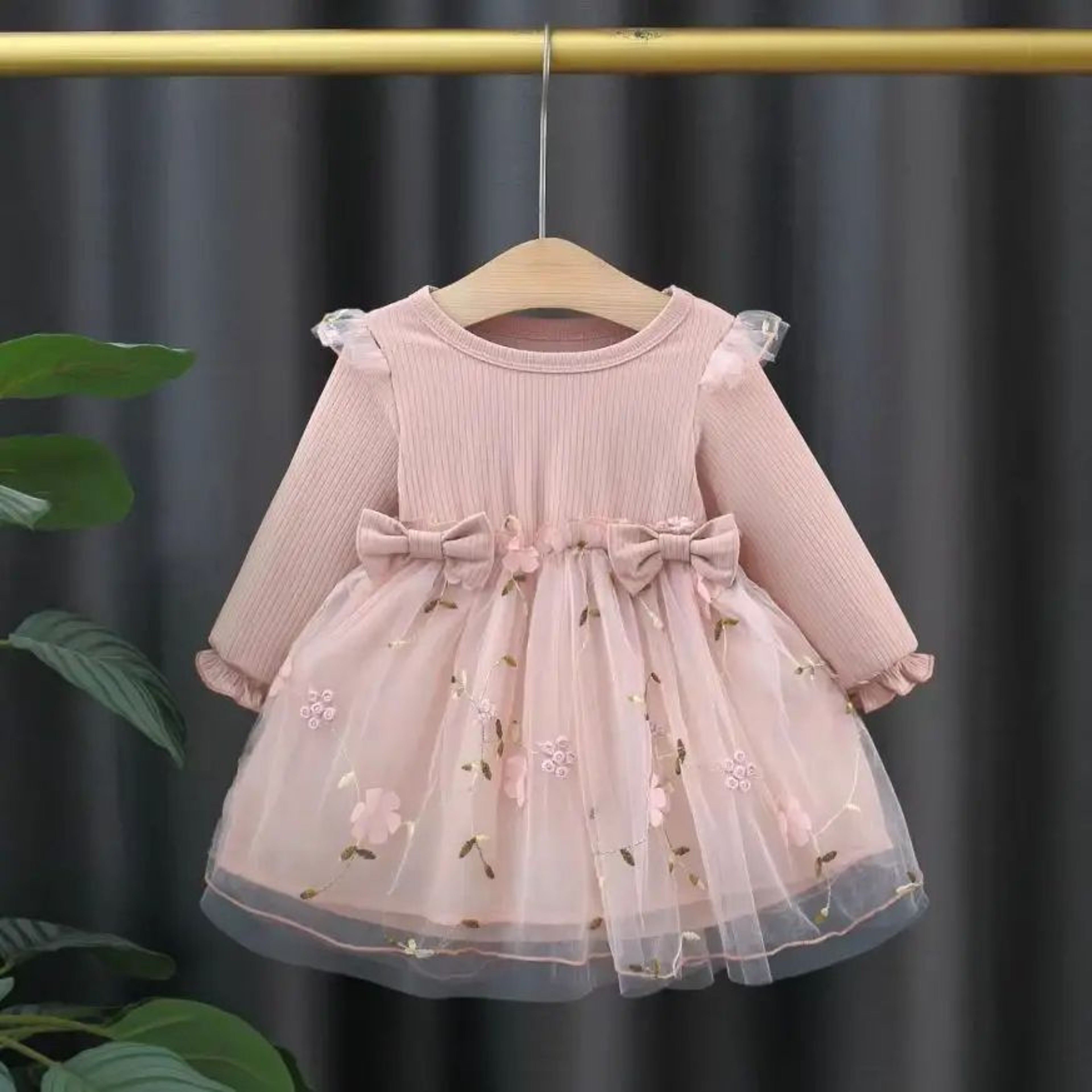 Baby Girl Pink Knit Dress With Flower Embroidery And Long Sleeves 0