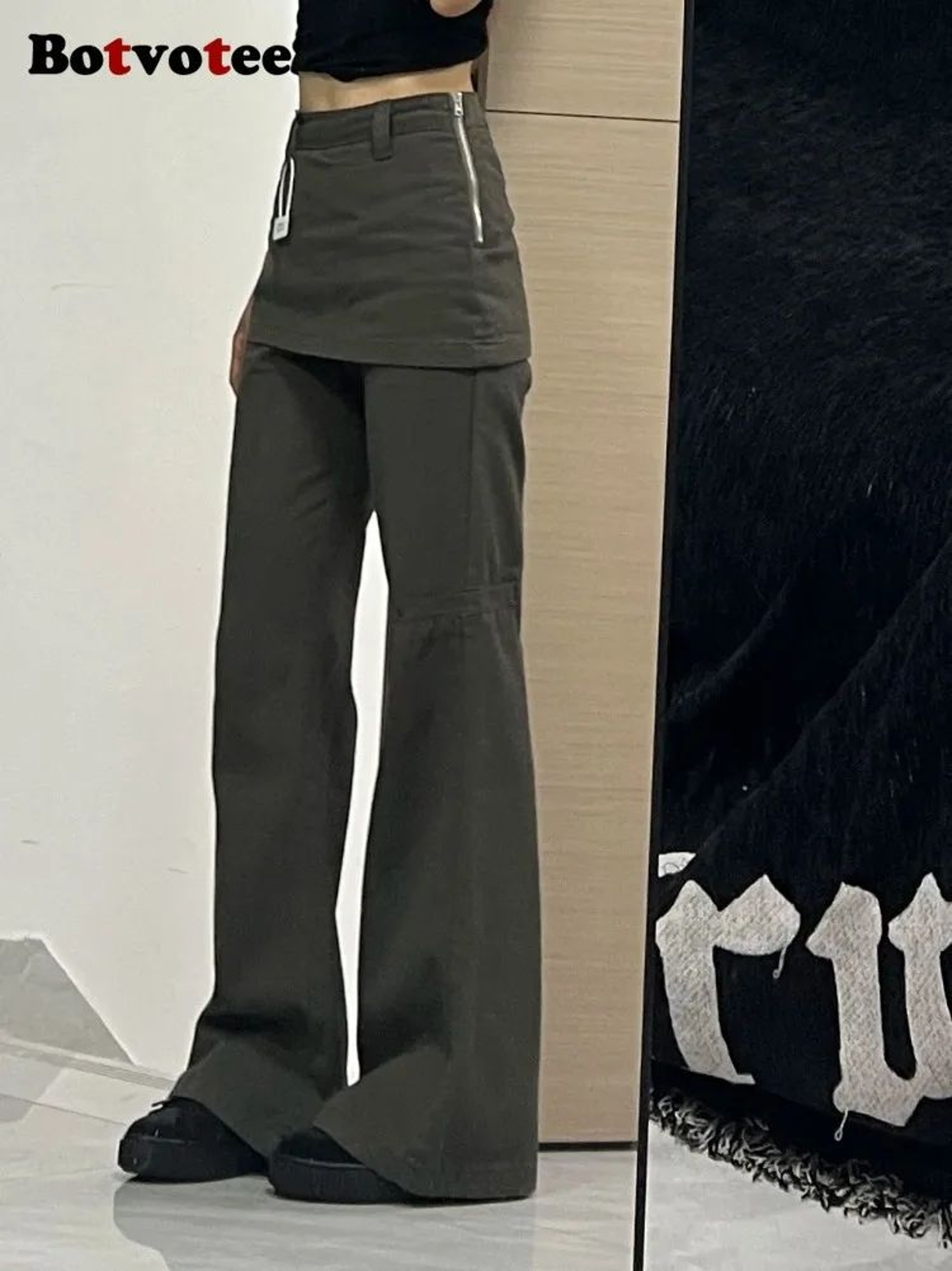 Womens Plus Size High Waisted Wide Leg Jeans With Layered Look 4