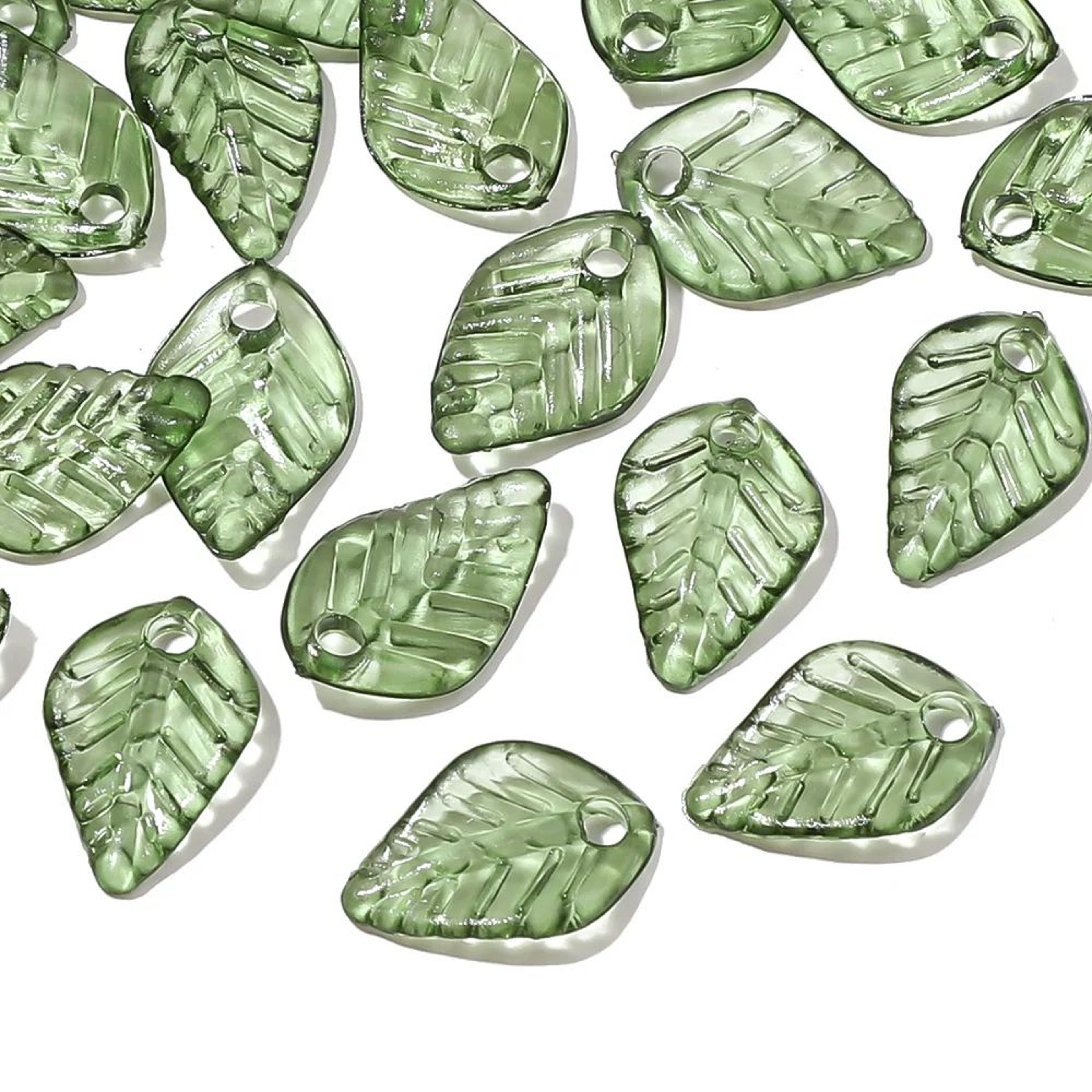 50pcs Mini Acrylic Leaf Beads For DIY Jewelry Making 5