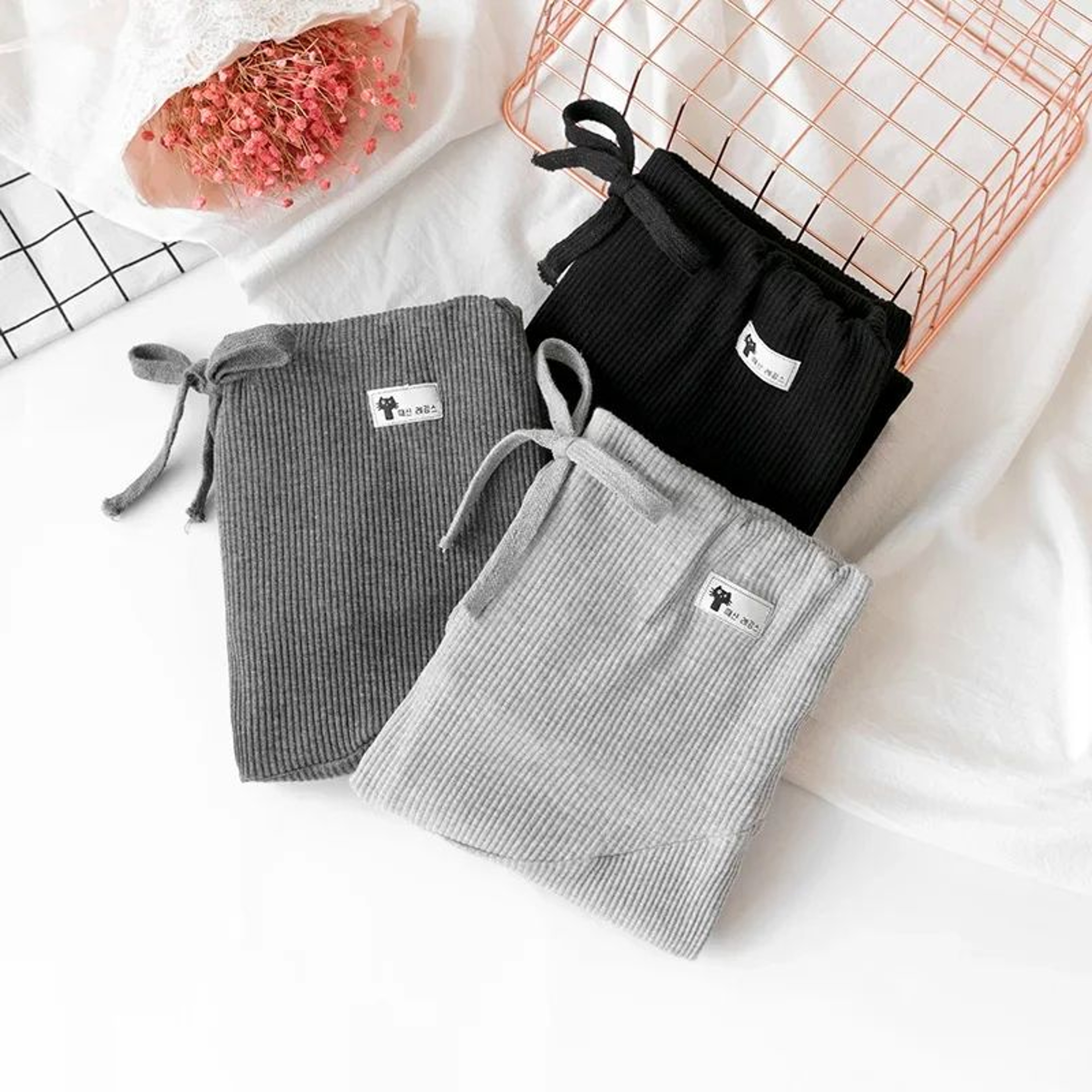 Soft Cotton High Waist Maternity Leggings With Adjustable Waist 4