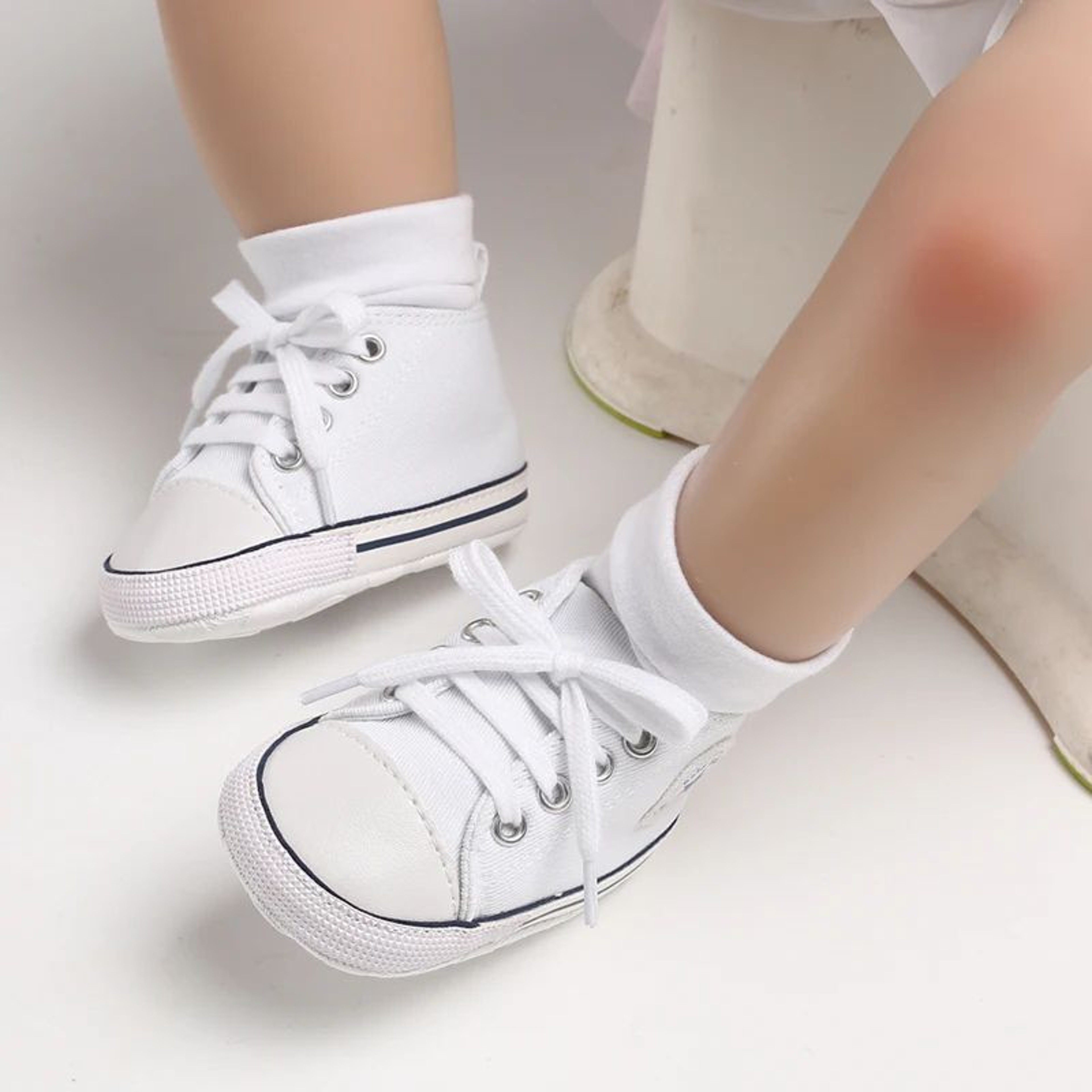 Baby Canvas Star Sneakers With Anti Slip Soles For Boys And Girls 0