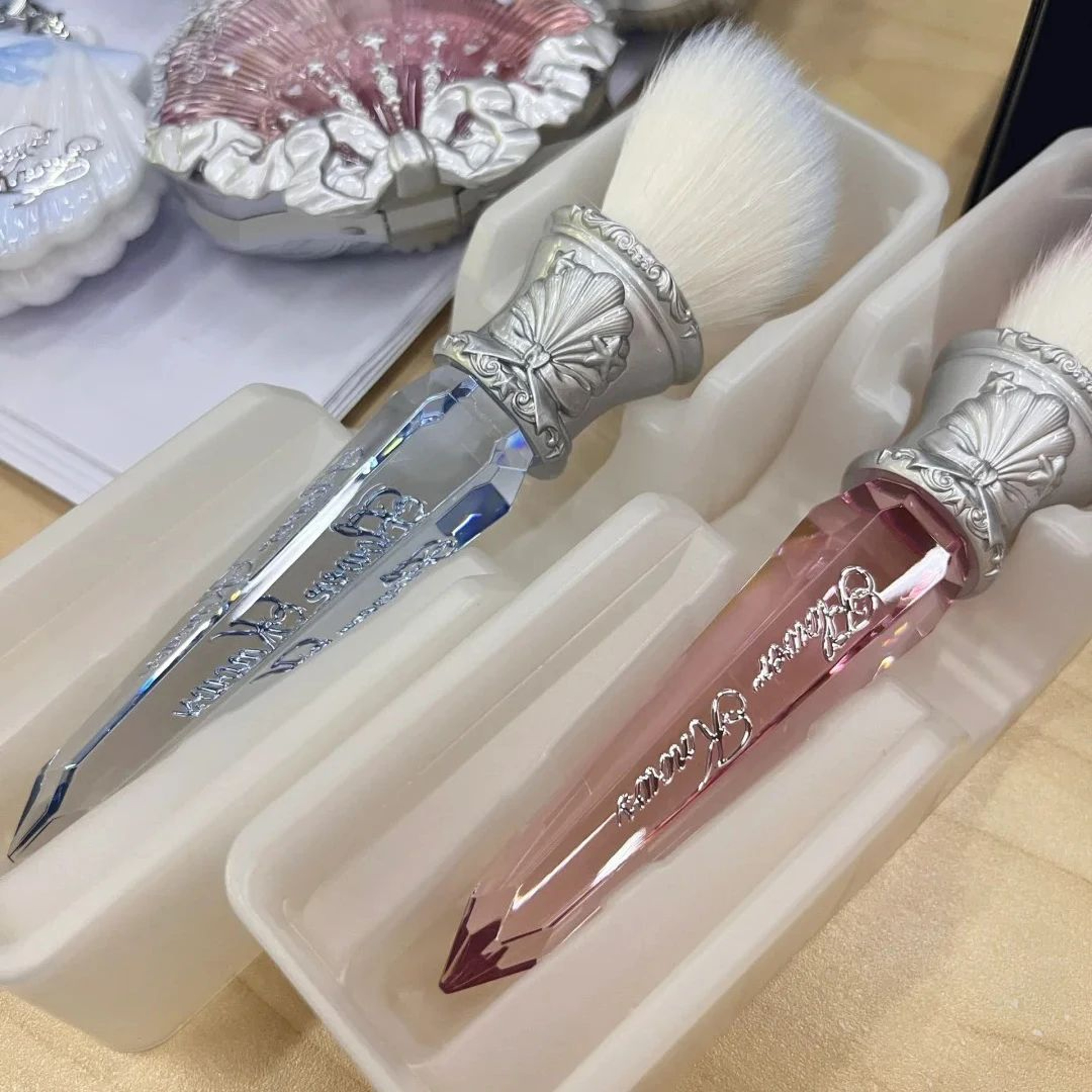 Angled Blush Brush With Crystal Style Handle For Contour And Highlight 2