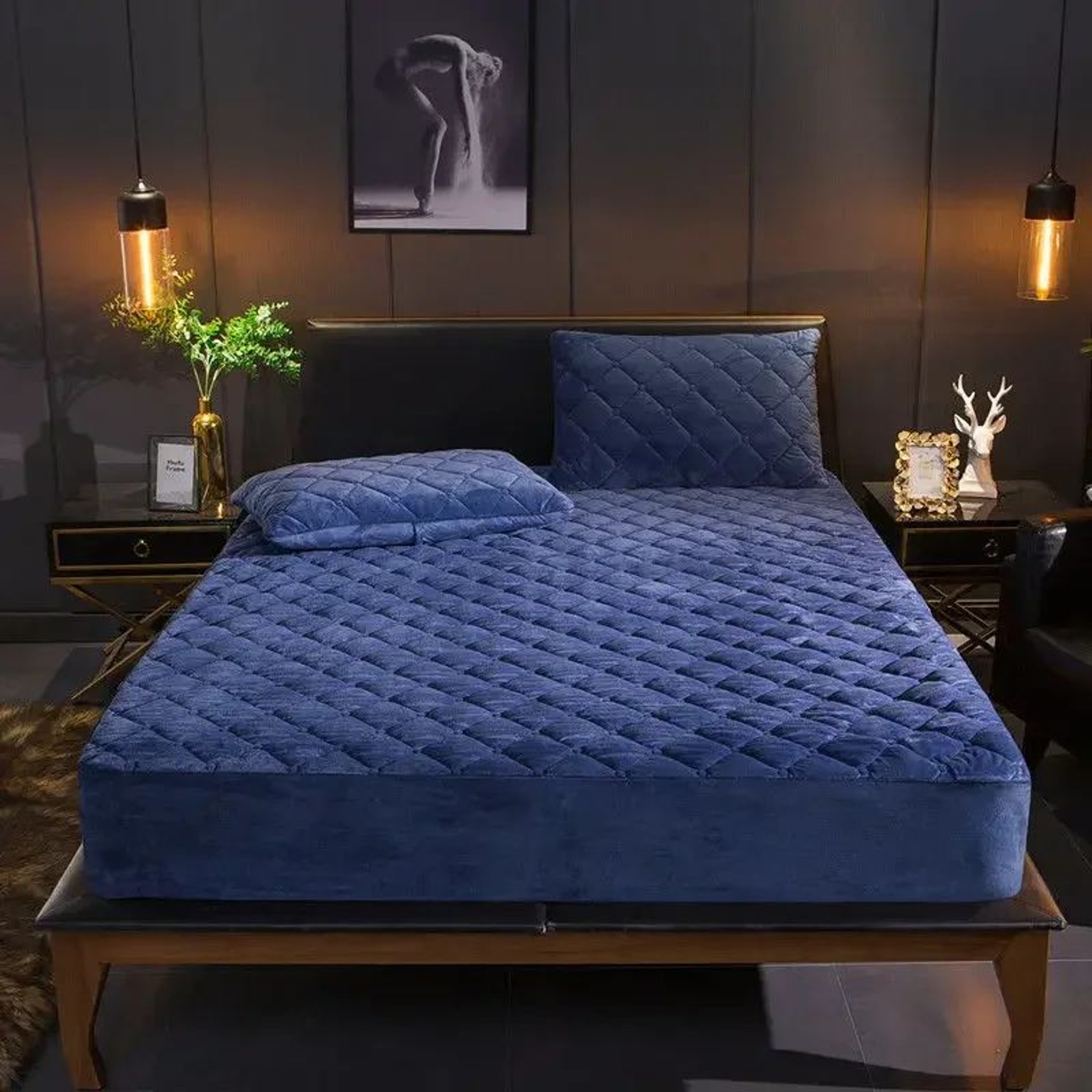 Soft Crystal Velvet Quilted Fitted Mattress Cover For Cozy Bedding 1