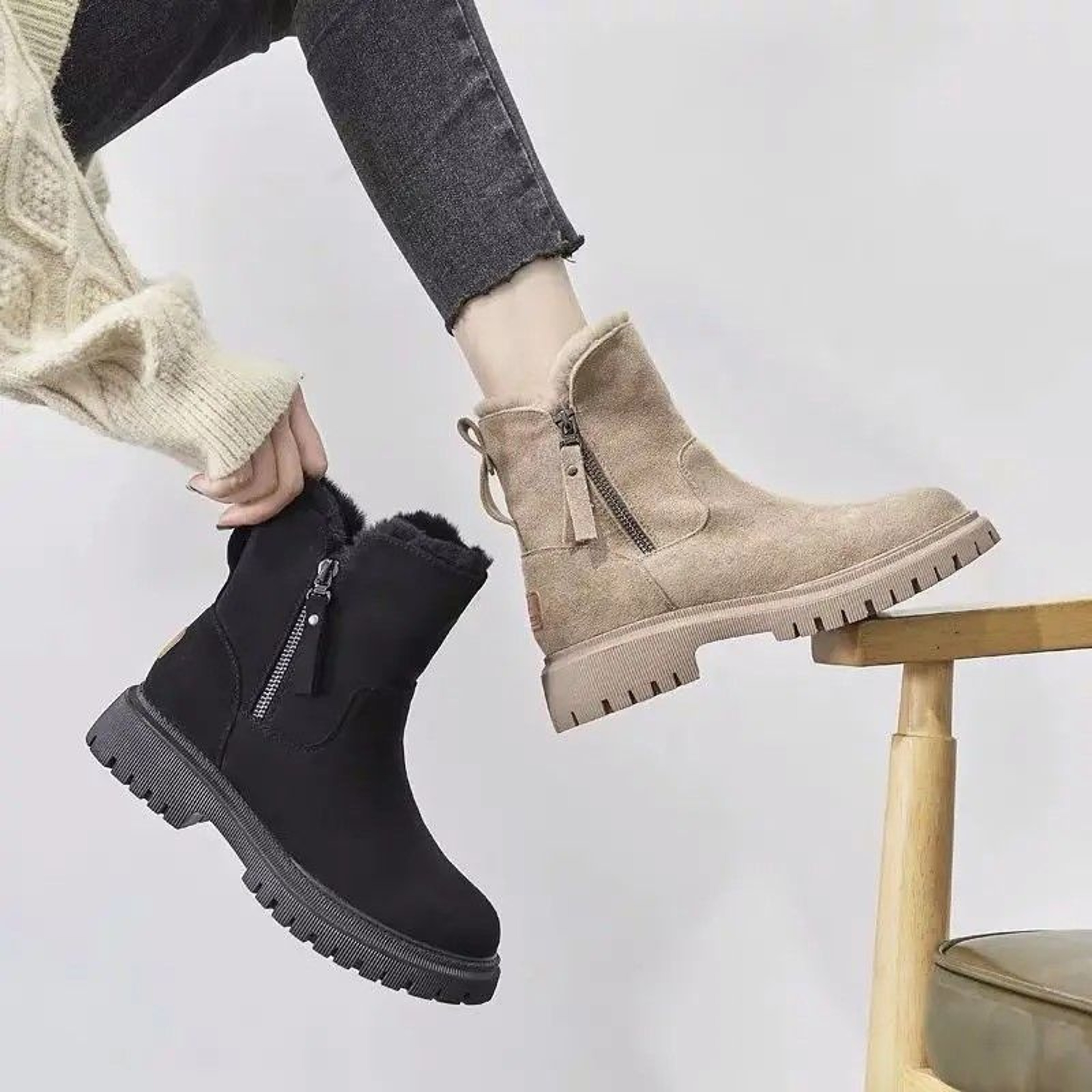 Arctic Embrace Womens Winter Boots Warm FurLined Snow Boots For Women 1