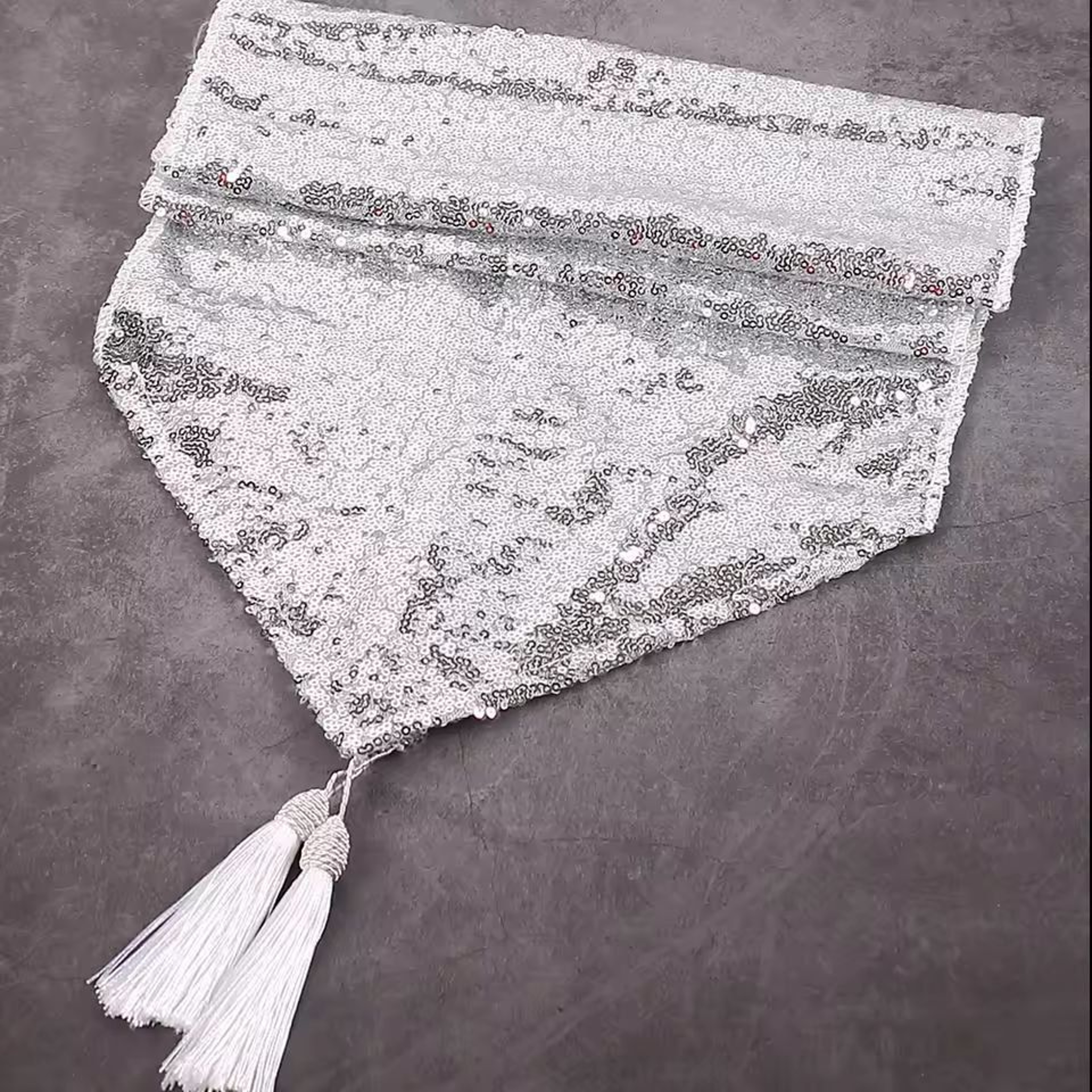 GlamSpark Sequin  Tassel Table Runner  Glamorous Glitter Table Runner For Weddings Parties  Special 2