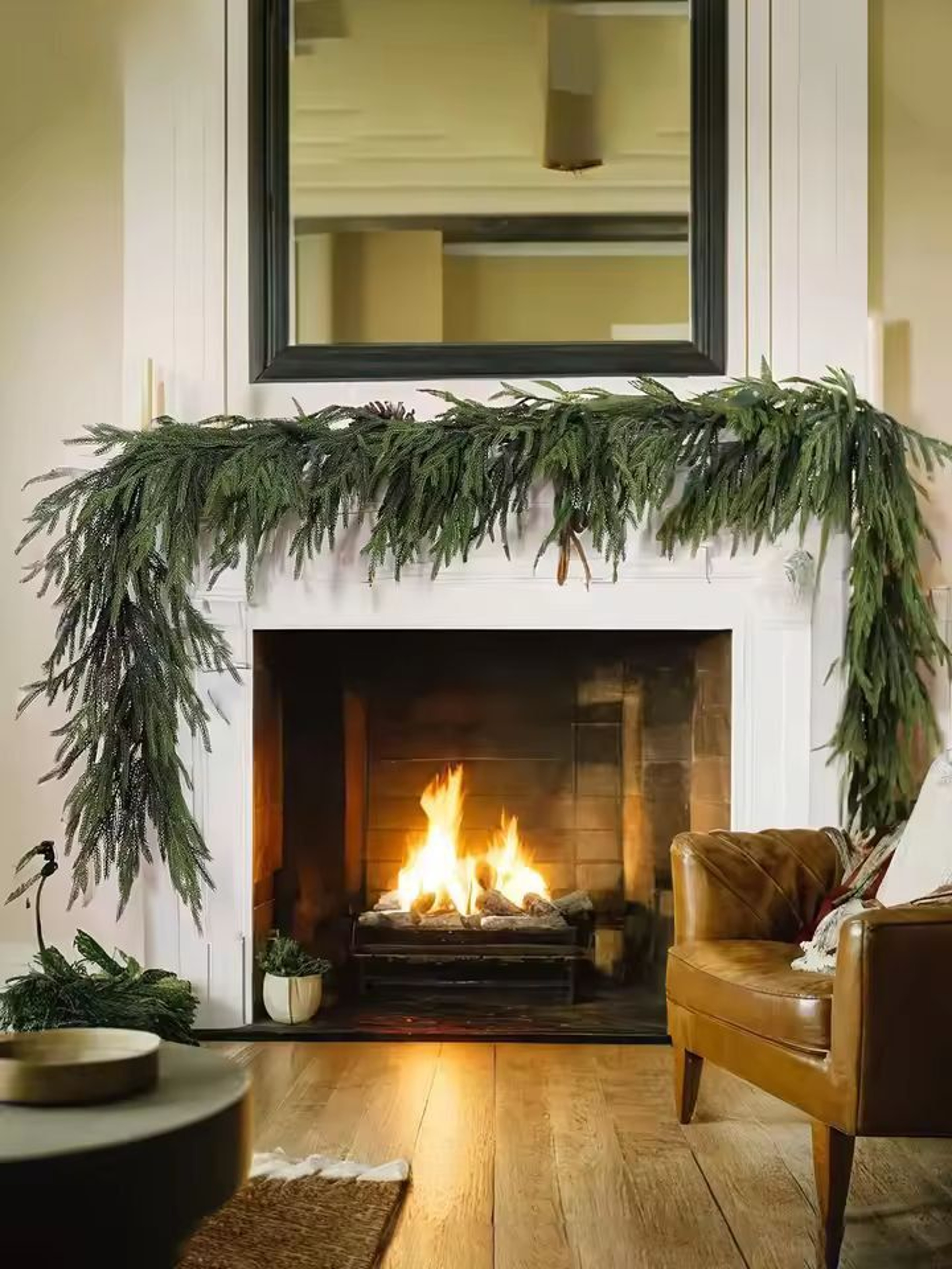 Elegant Norfolk Pine Christmas Wreath  Realistic Artificial Green Garland For Indoor  Outdoor Holid 0