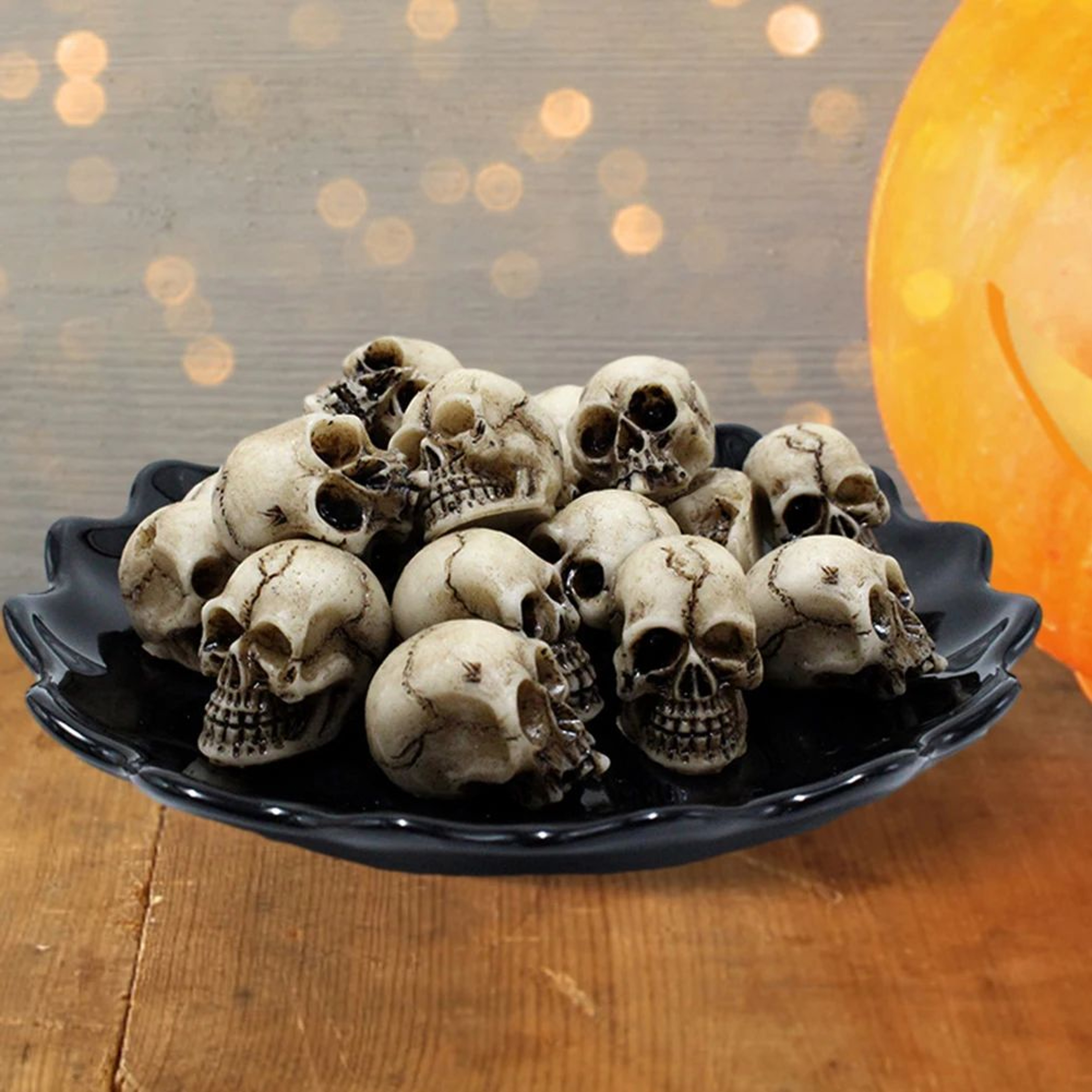 20Piece Mini Gothic Skull Decor Set For Halloween Gardens  Creative Displays 3