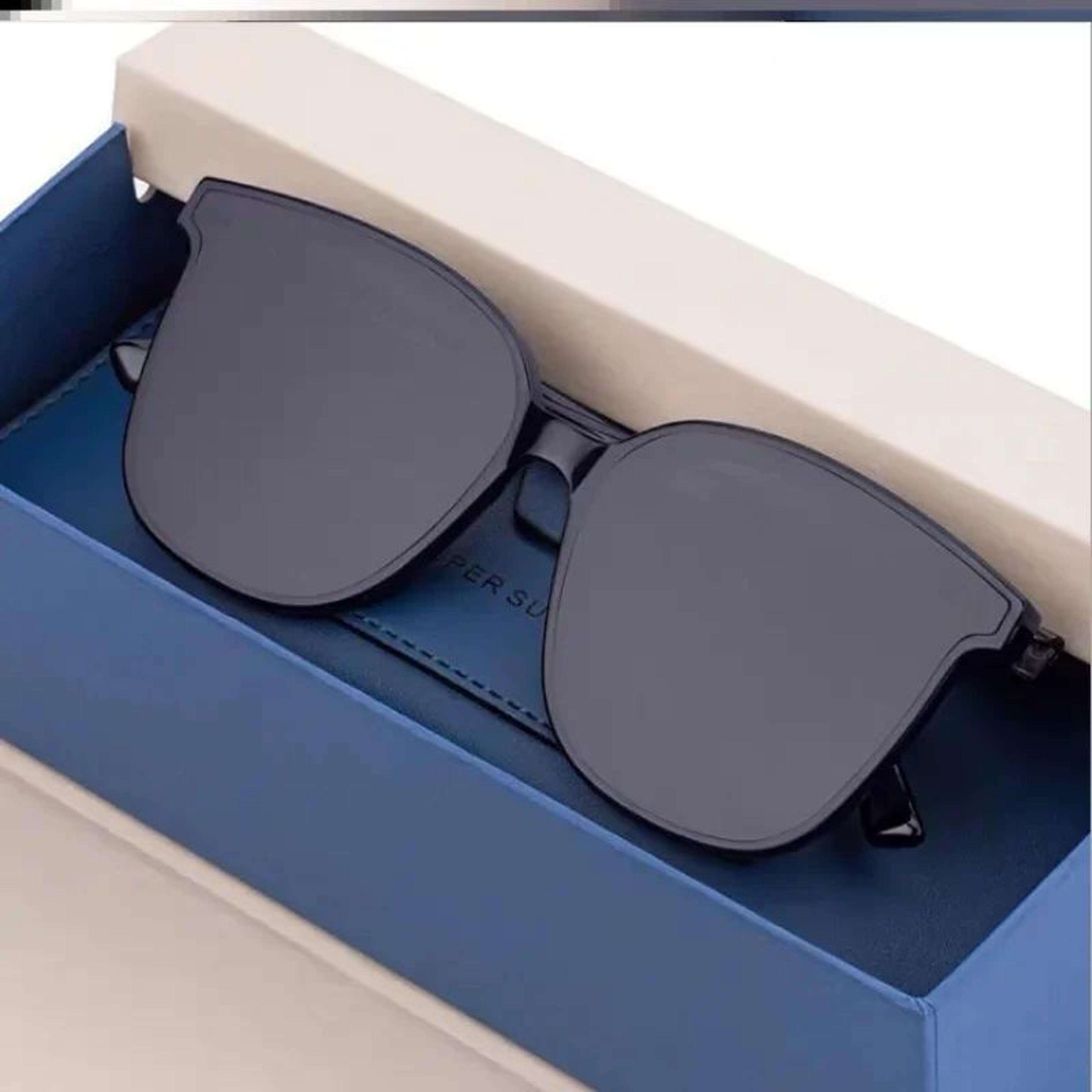 Retro UV400 Sunscreen Sunglasses For Women  Men  Classic AntiUV Driving  Outdoor Shades 4
