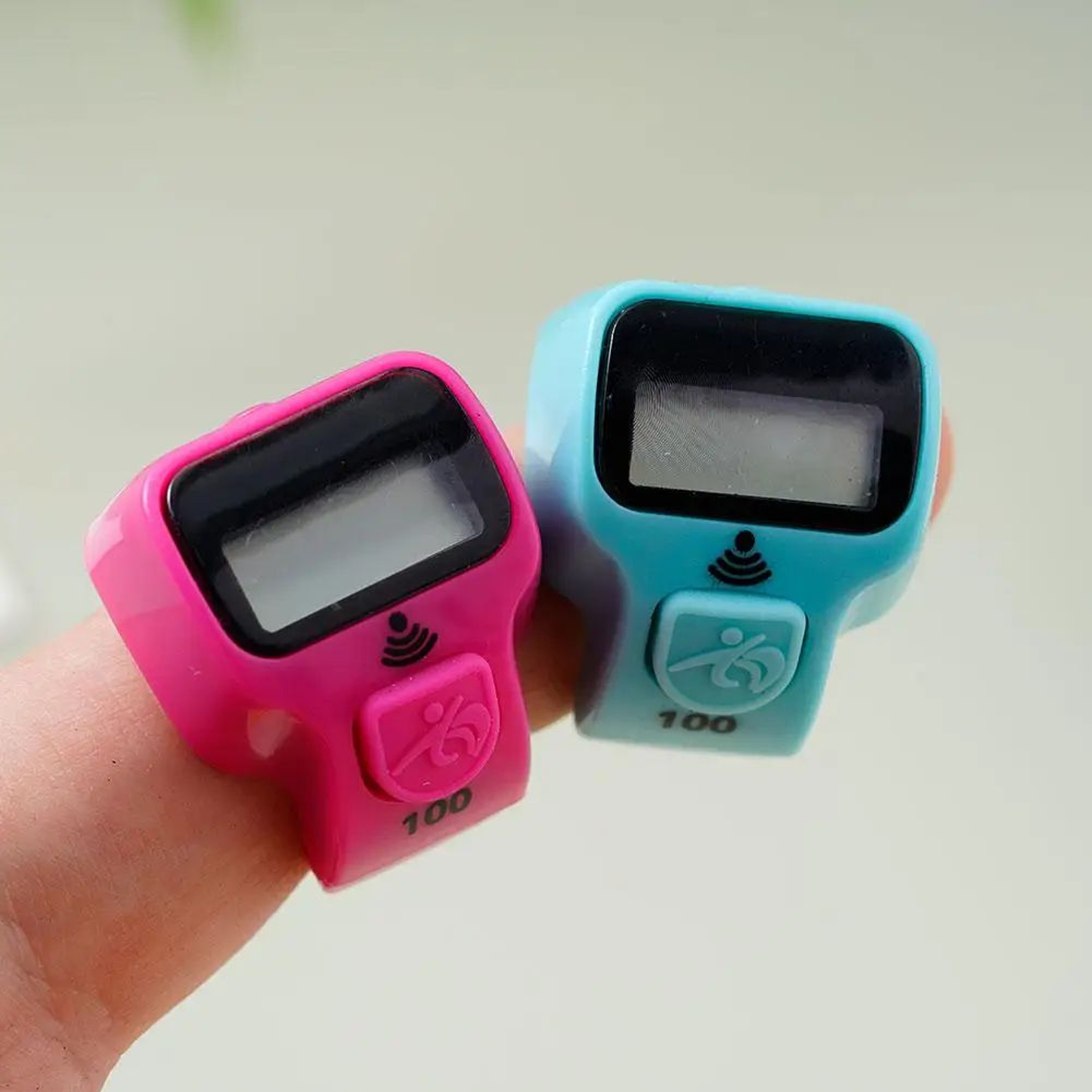 Mini Ring Finger Counter LCD Digital Tally Clicker For Events Sports  Daily Counting 5