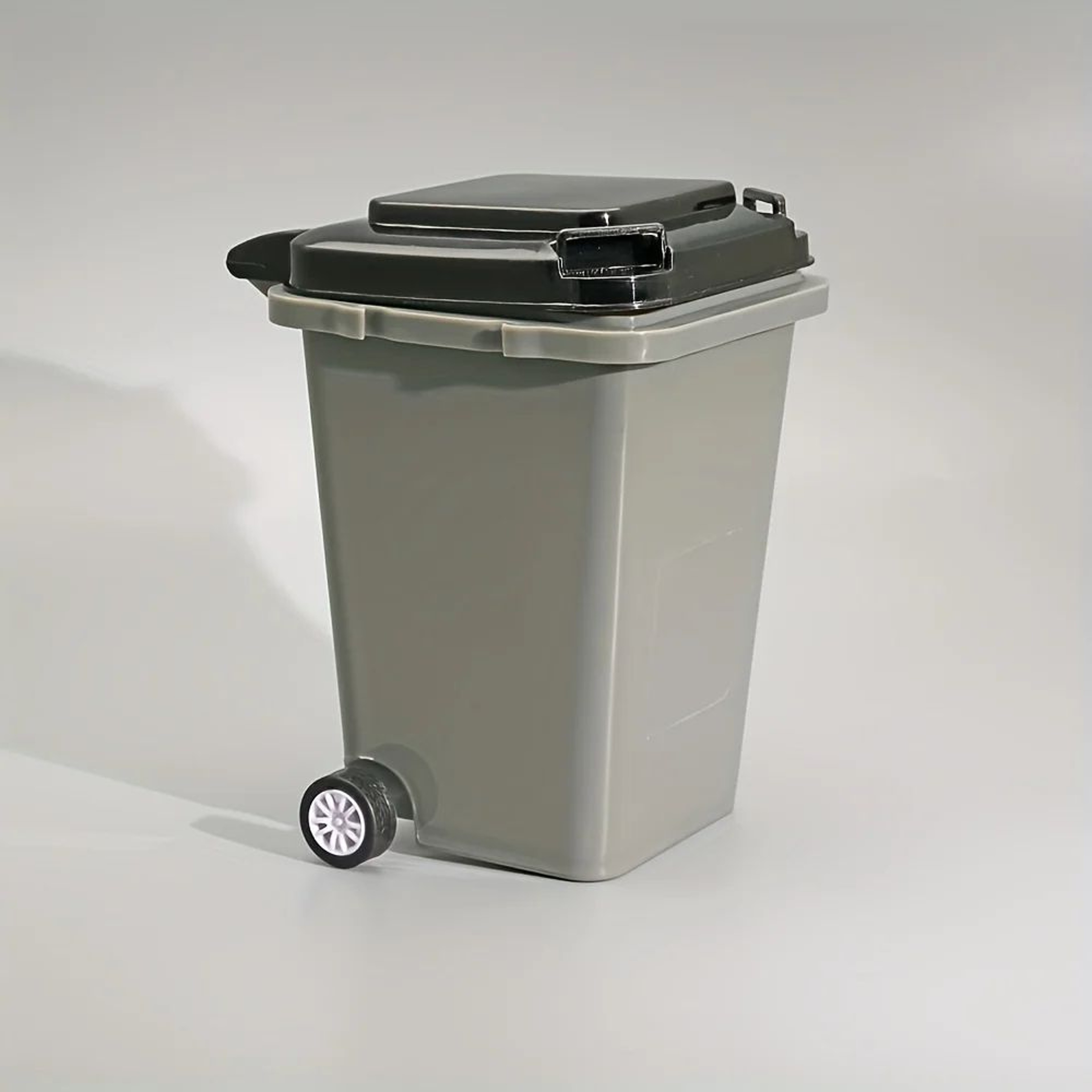 Portable Mini Desk Trash Bin With Pen Holder  Compact Office Desk Organizer Desktop Storage Cup 6