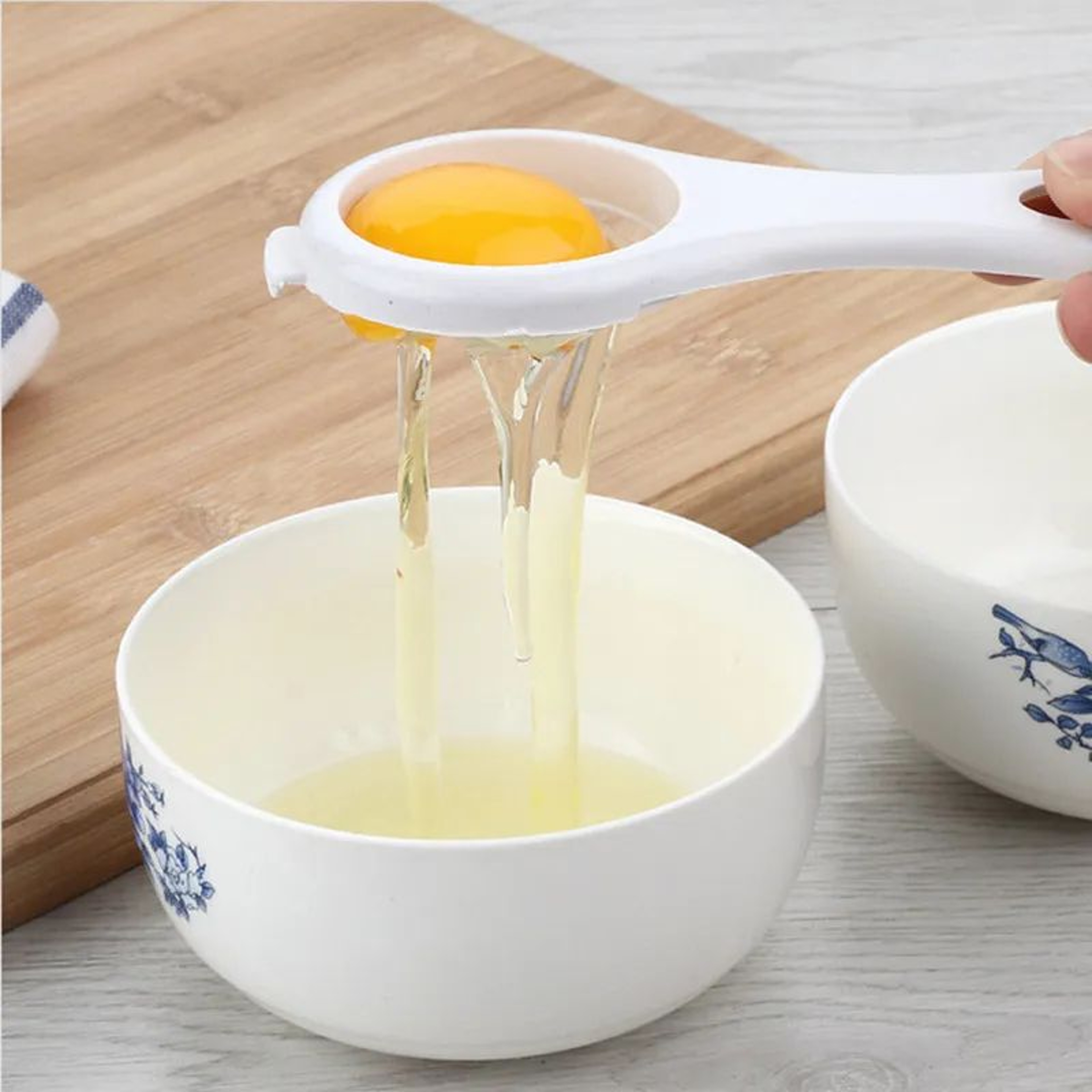 ClipOn Egg Yolk Separator  Egg White Strainer 25pcs  MessFree Egg Separator Tool For Baking  Cookin 3