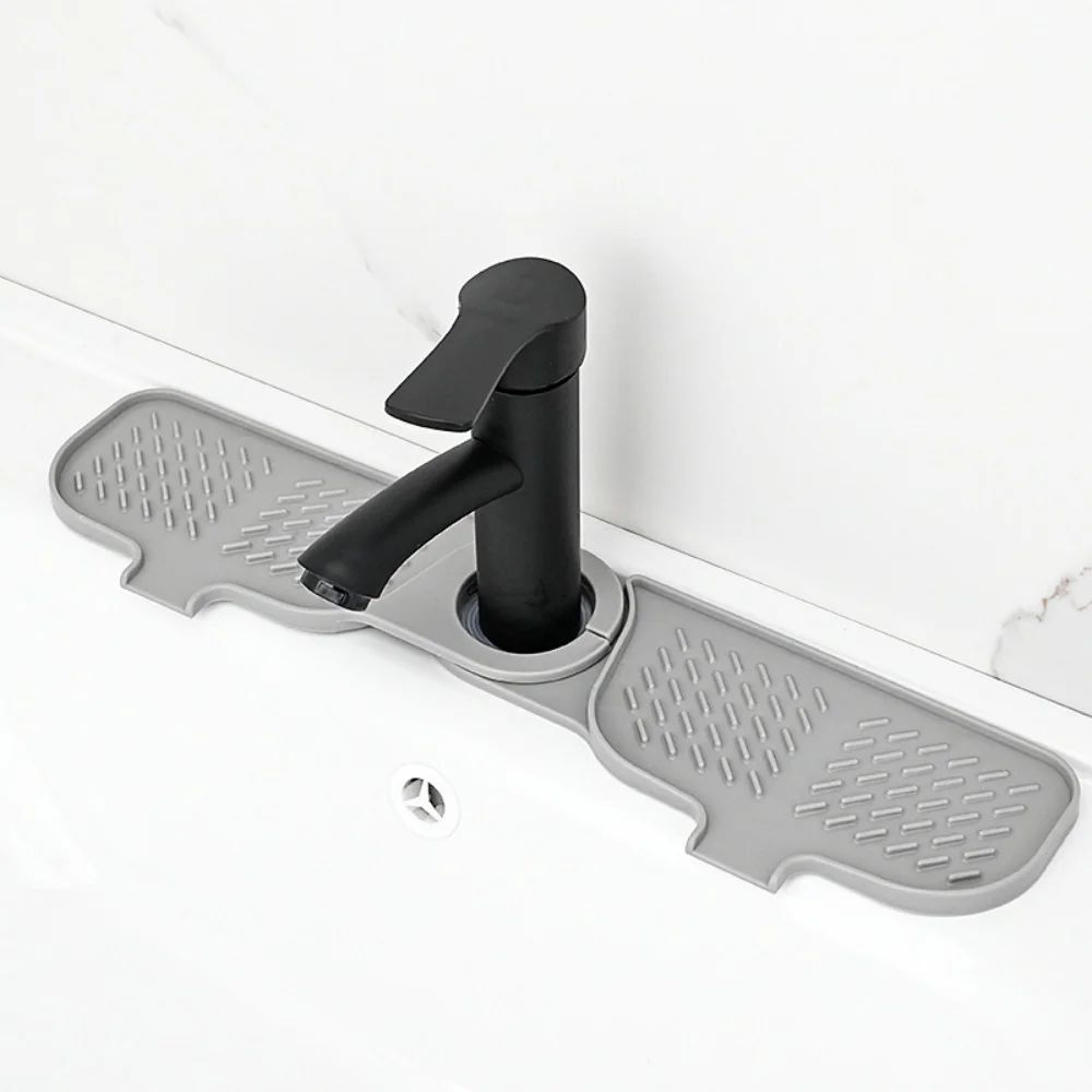 SelfDraining Silicone Soap Holder Tray  Soap Saver Kitchen Sink Organizer For Bar Soap  Sponges 7