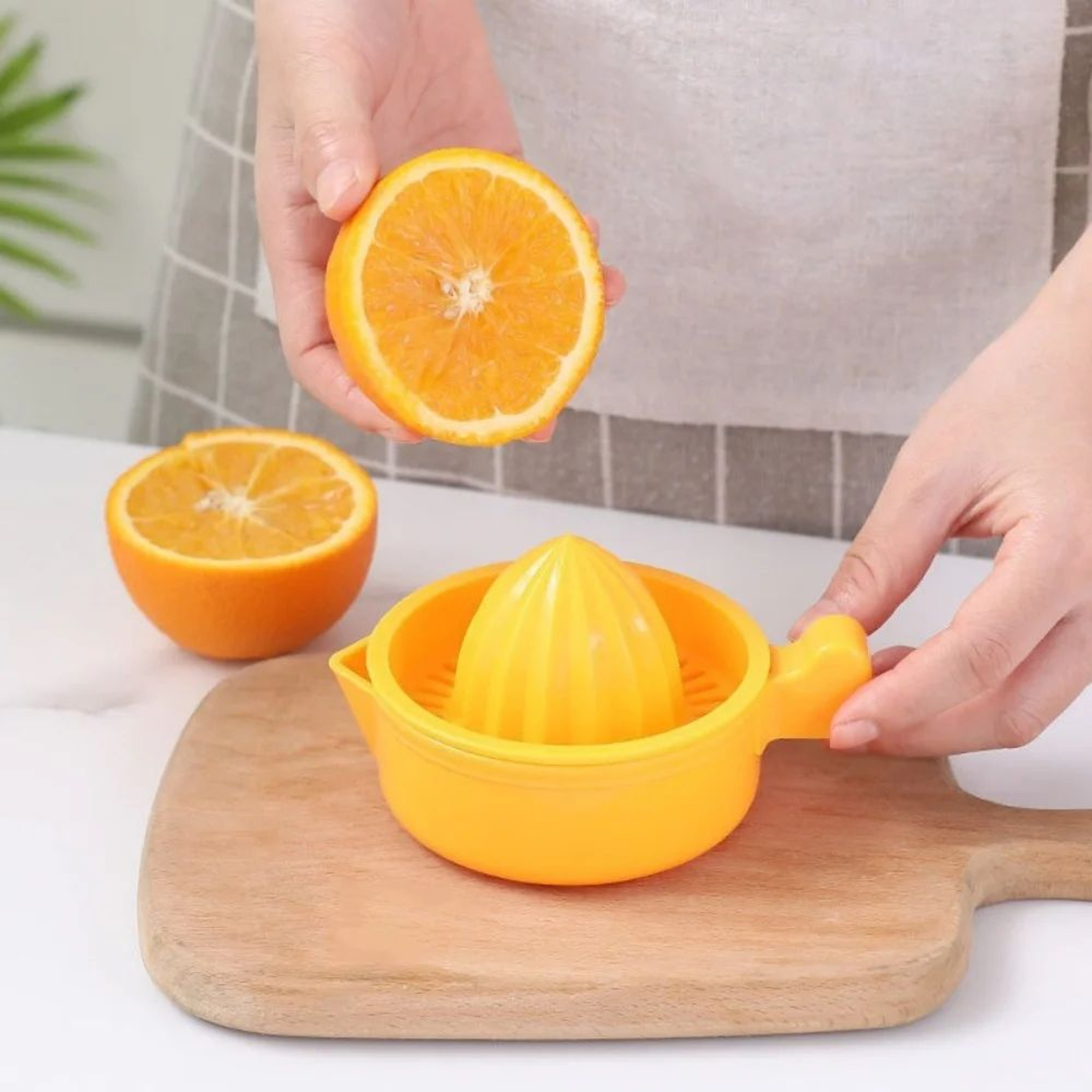 FreshPress Manual Citrus Juicer With Detachable Pulp Filter  Handheld Lemon Squeezer  Citrus Press 7