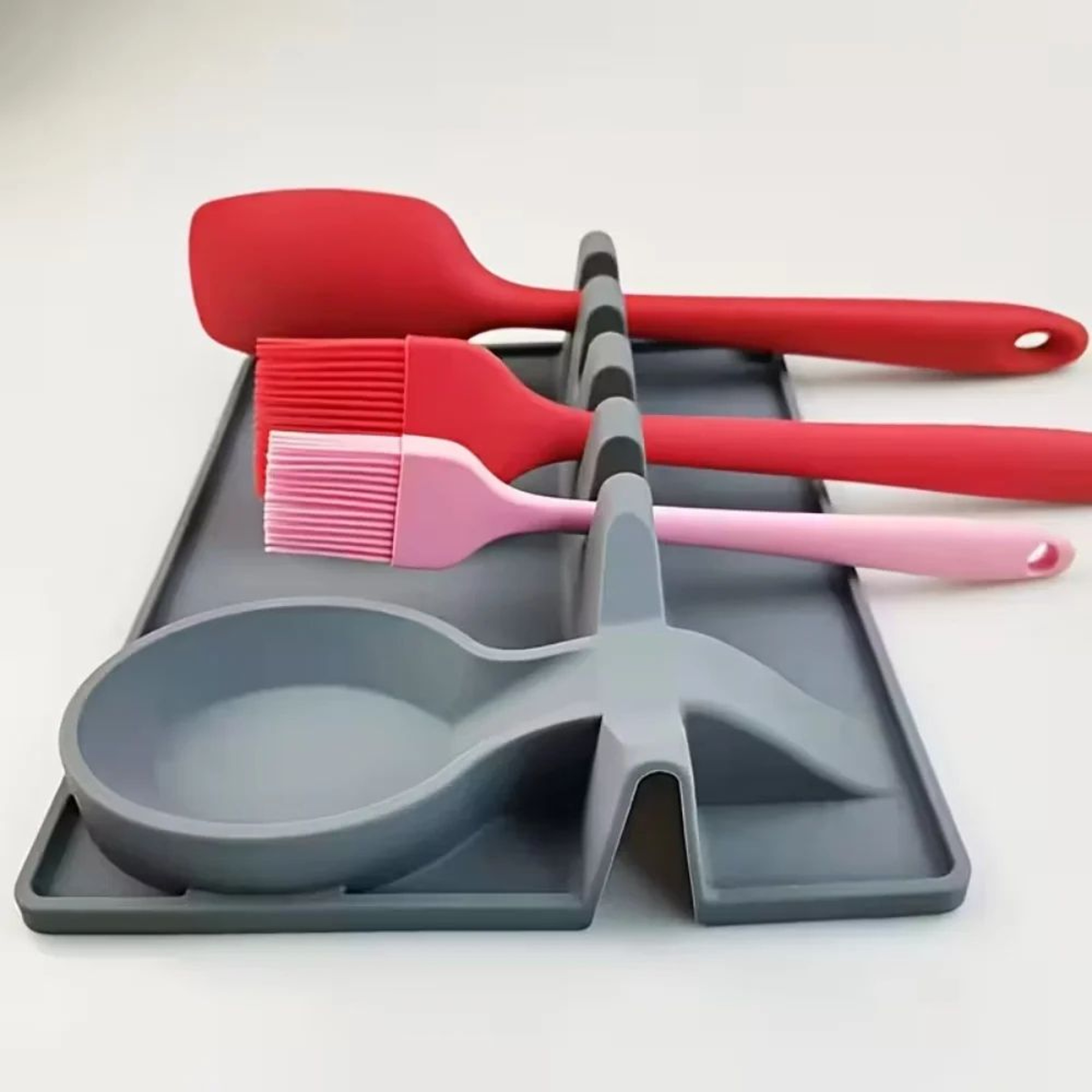 Silicone Spoon Rest With Drip Tray  HeatResistant Utensil Rest For Stove Top 3