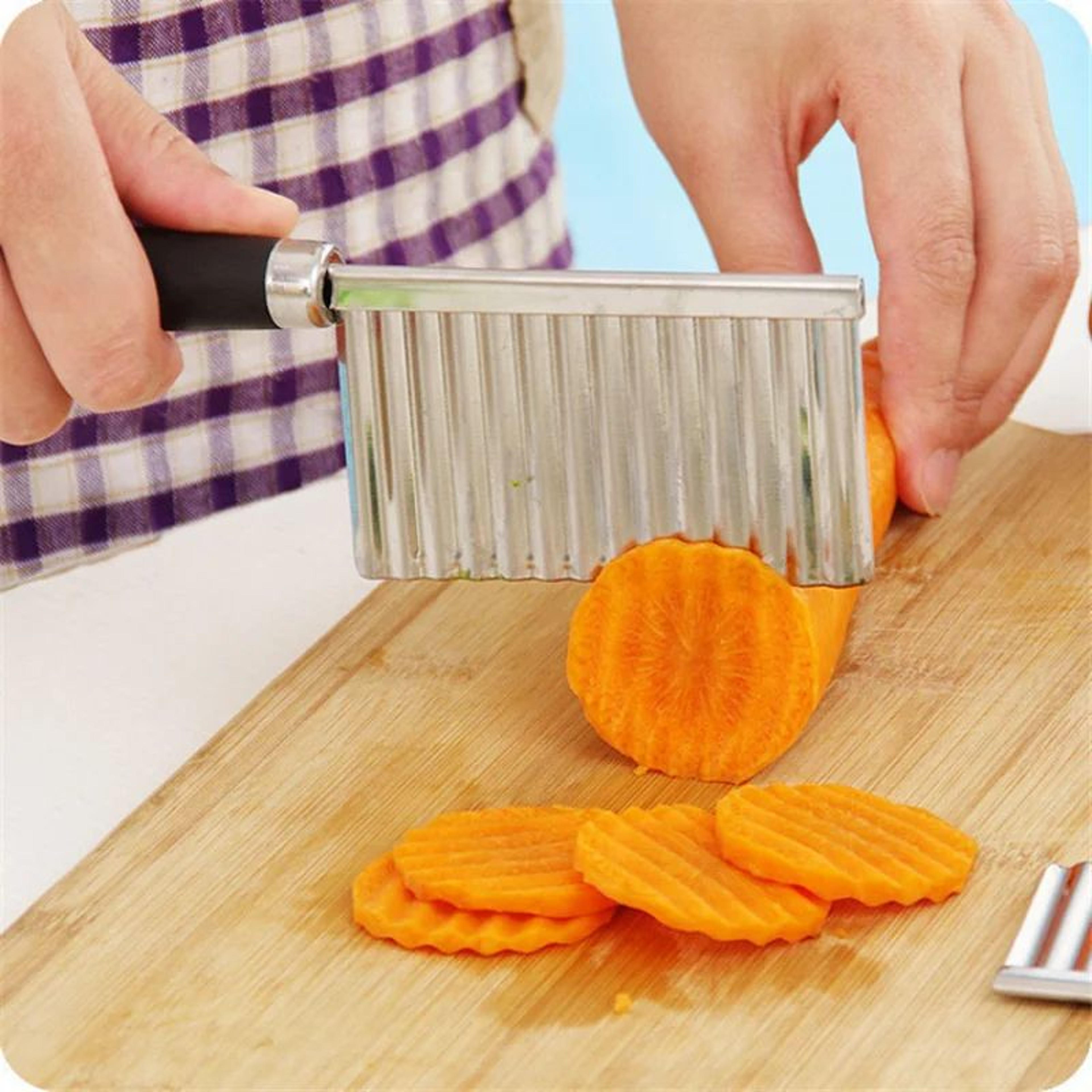 Stainless Steel Crinkle Cutter Wavy Slicer For Potatoes Fries Fruits  Veggies 4
