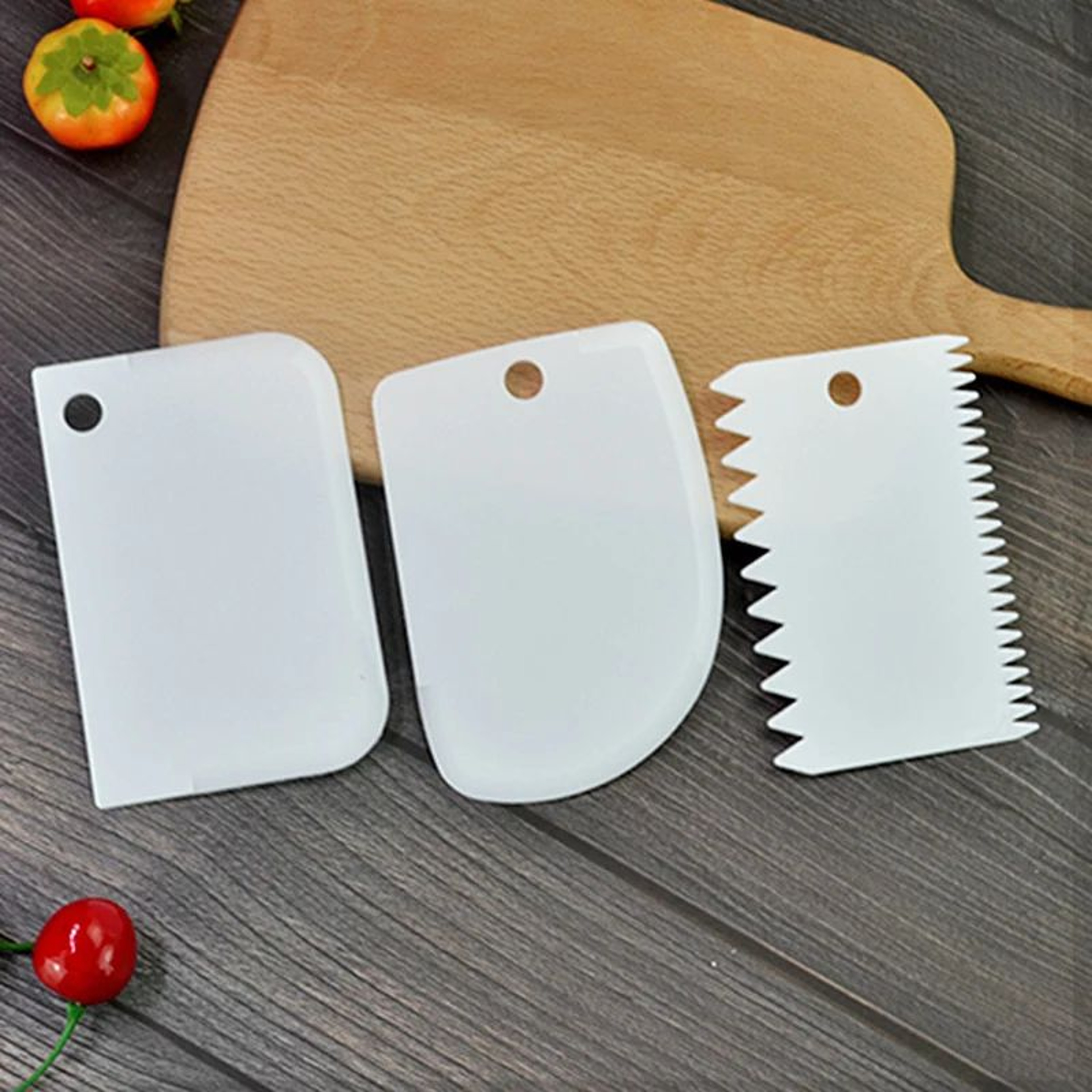 Irregular Edge Cake Scraper Set Icing Smoother  Cake Decorating Comb For Clean Buttercream Lines 4