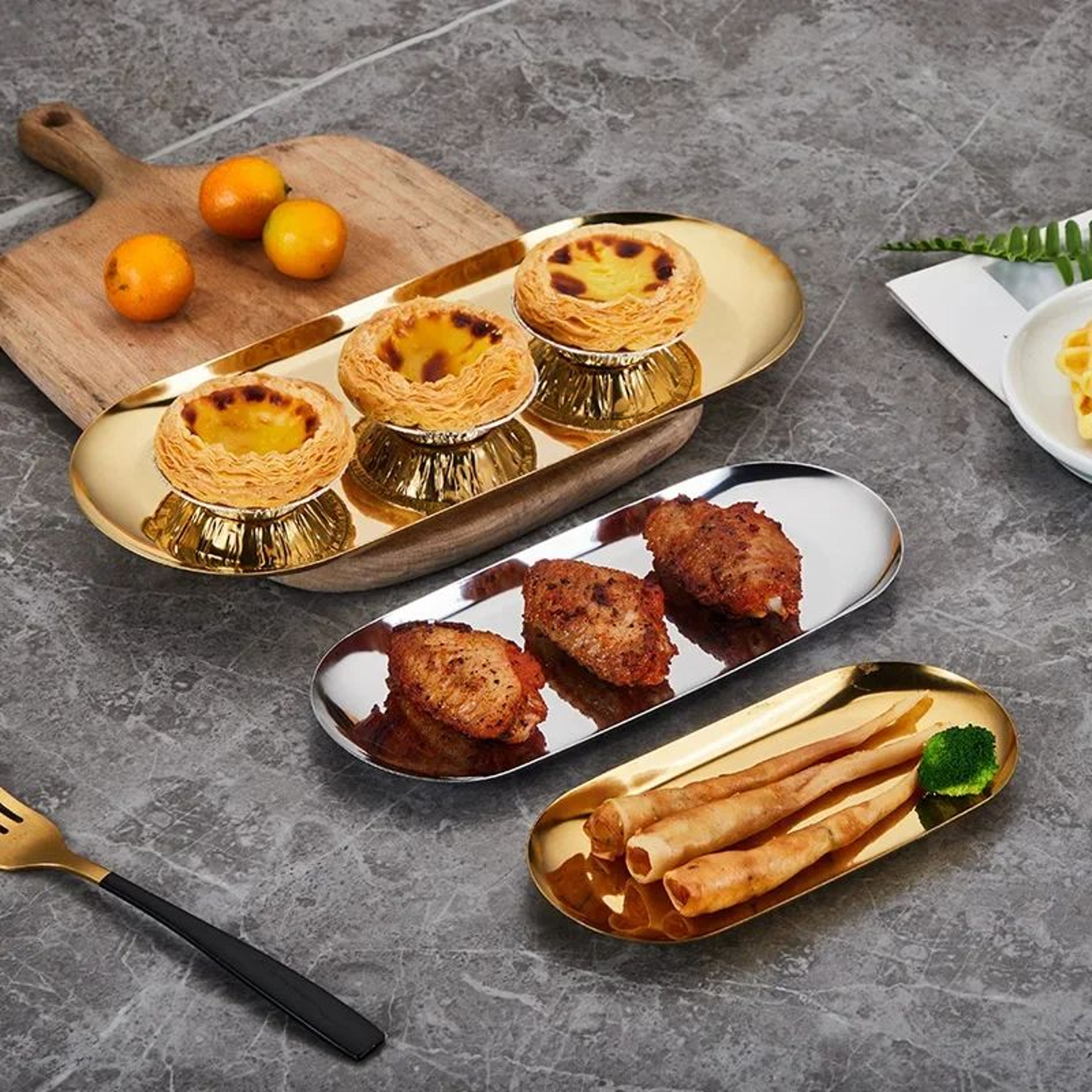 Nordic Oval Gold Stainless Steel Serving Tray For Snacks Desserts  Vanity Storage 4