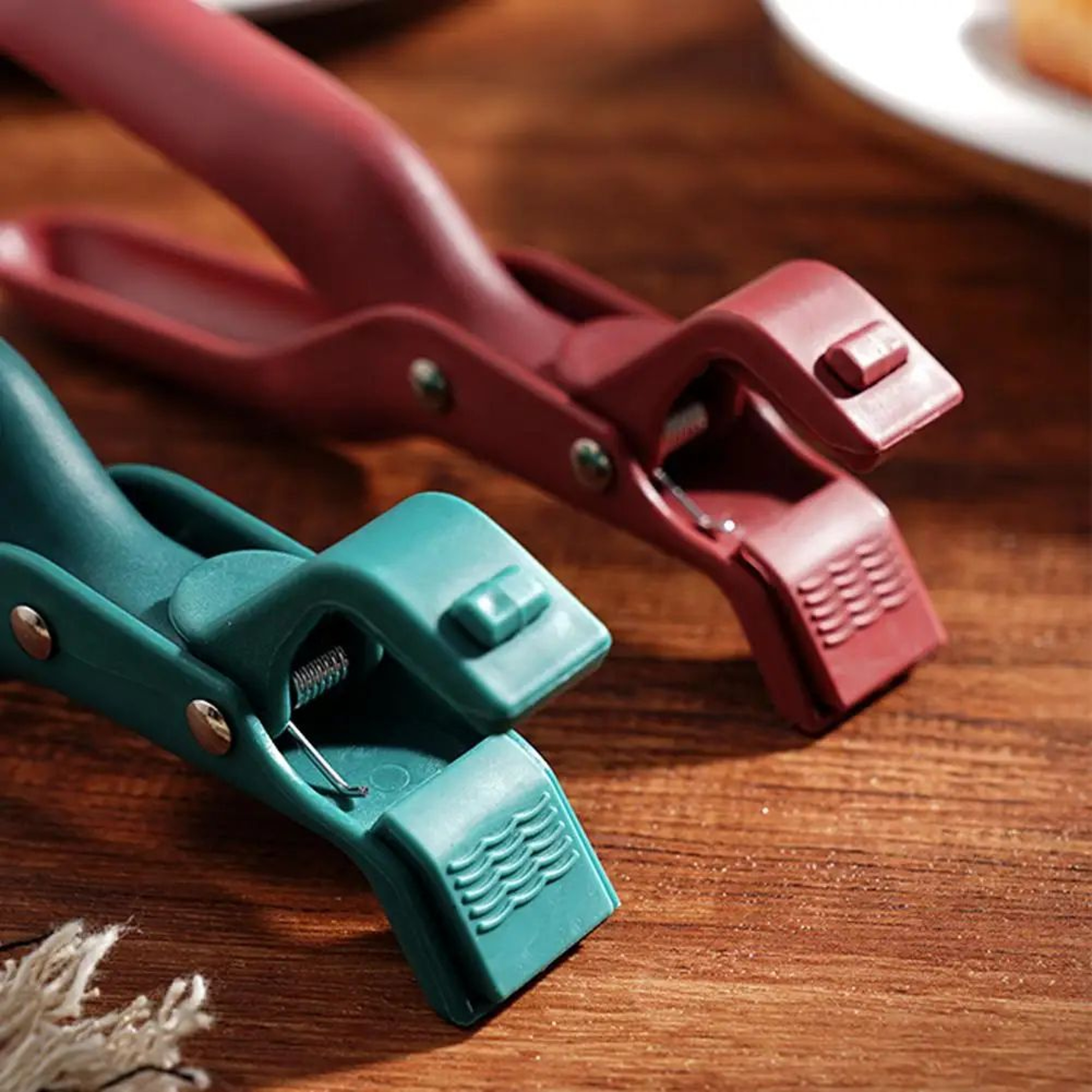 HeatResistant Microwave Bowl Holder Clip  AntiScald Bowl Clip Plate Gripper For Hot Dishes 4