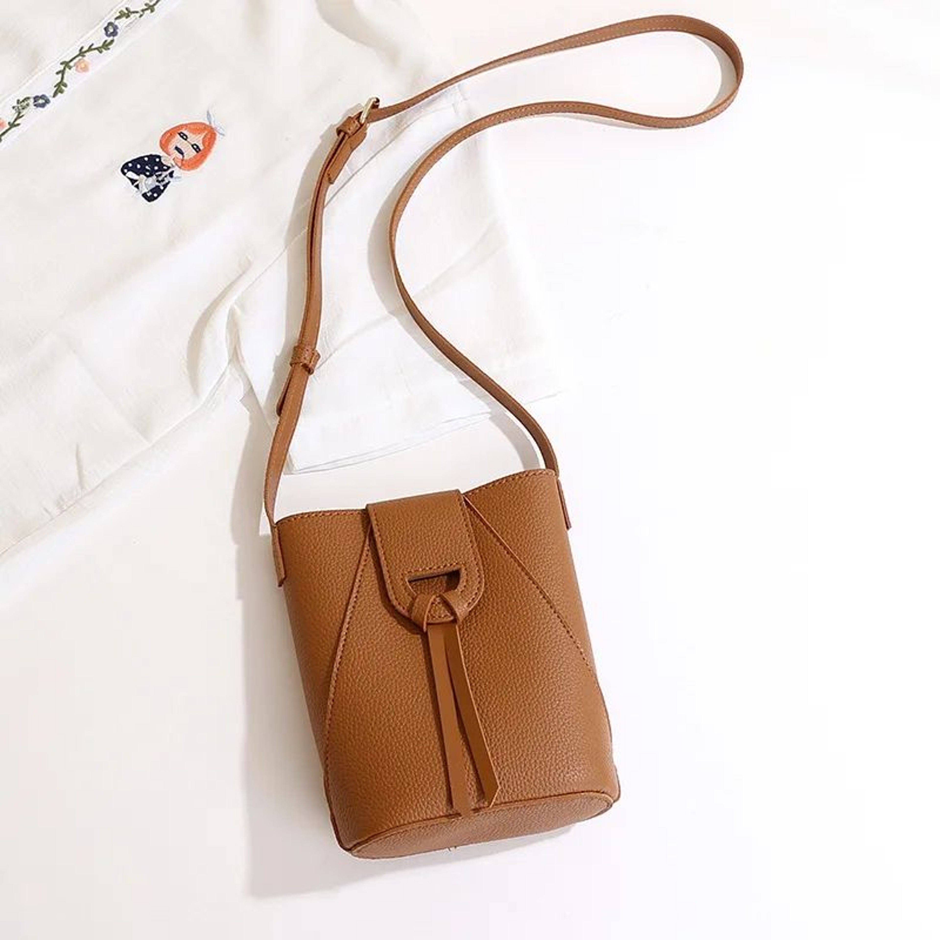 Everyday Chic Womens PU Leather Shoulder  Large Capacity Crossbody Bag  Stylish Womens Handbag Purs 10