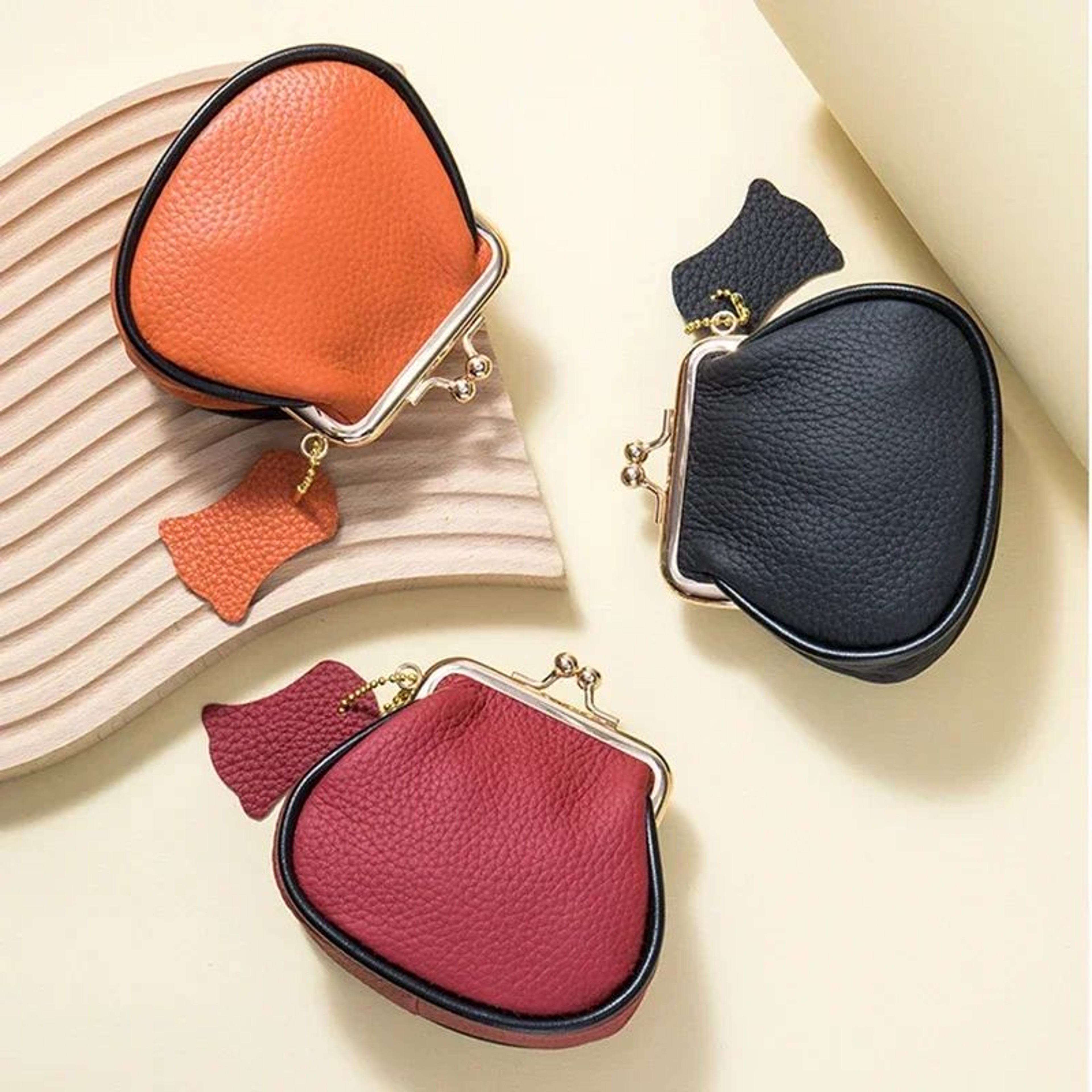 Genuine Leather Clip Wallet For Women Small Hasp Purse With Coin Pocket And Card Slots 5