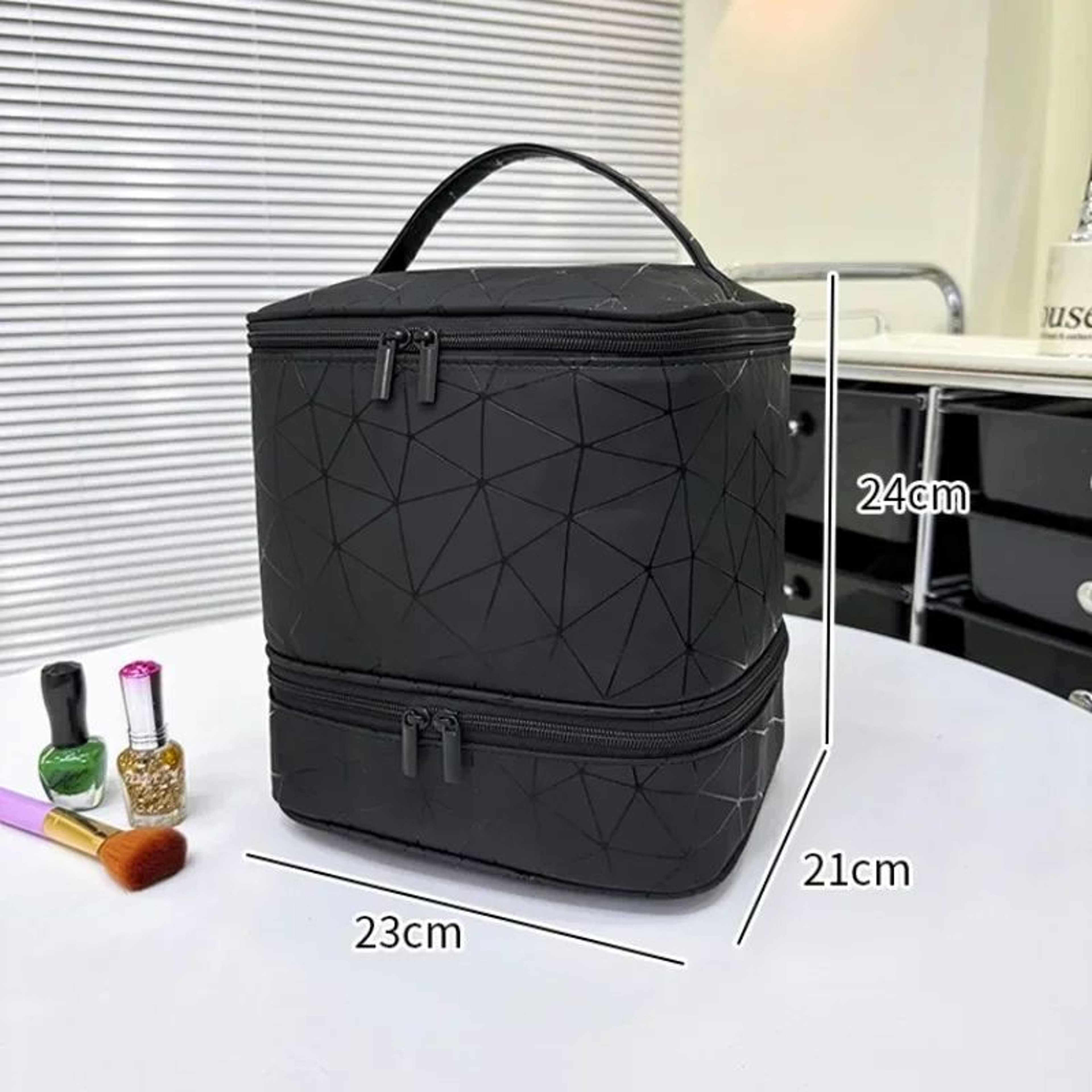Portable Nail Polish  Cosmetic Organizer Case  30Grid Travel Storage Bag With Handle 2