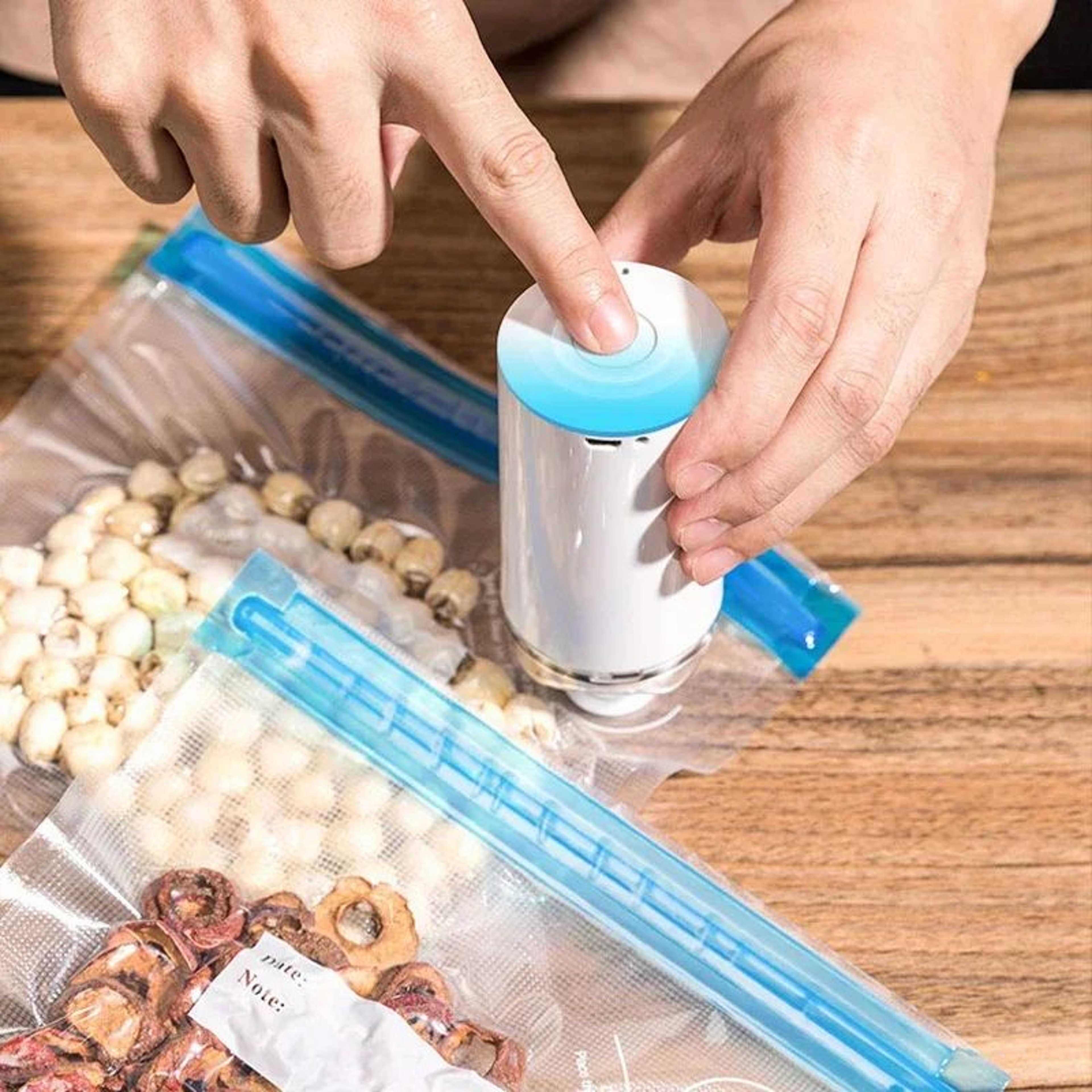Ultimate FreshSeal Handheld Vacuum Sealer Kit  USB Rechargeable Handheld Vacuum Sealer With Reusabl 1