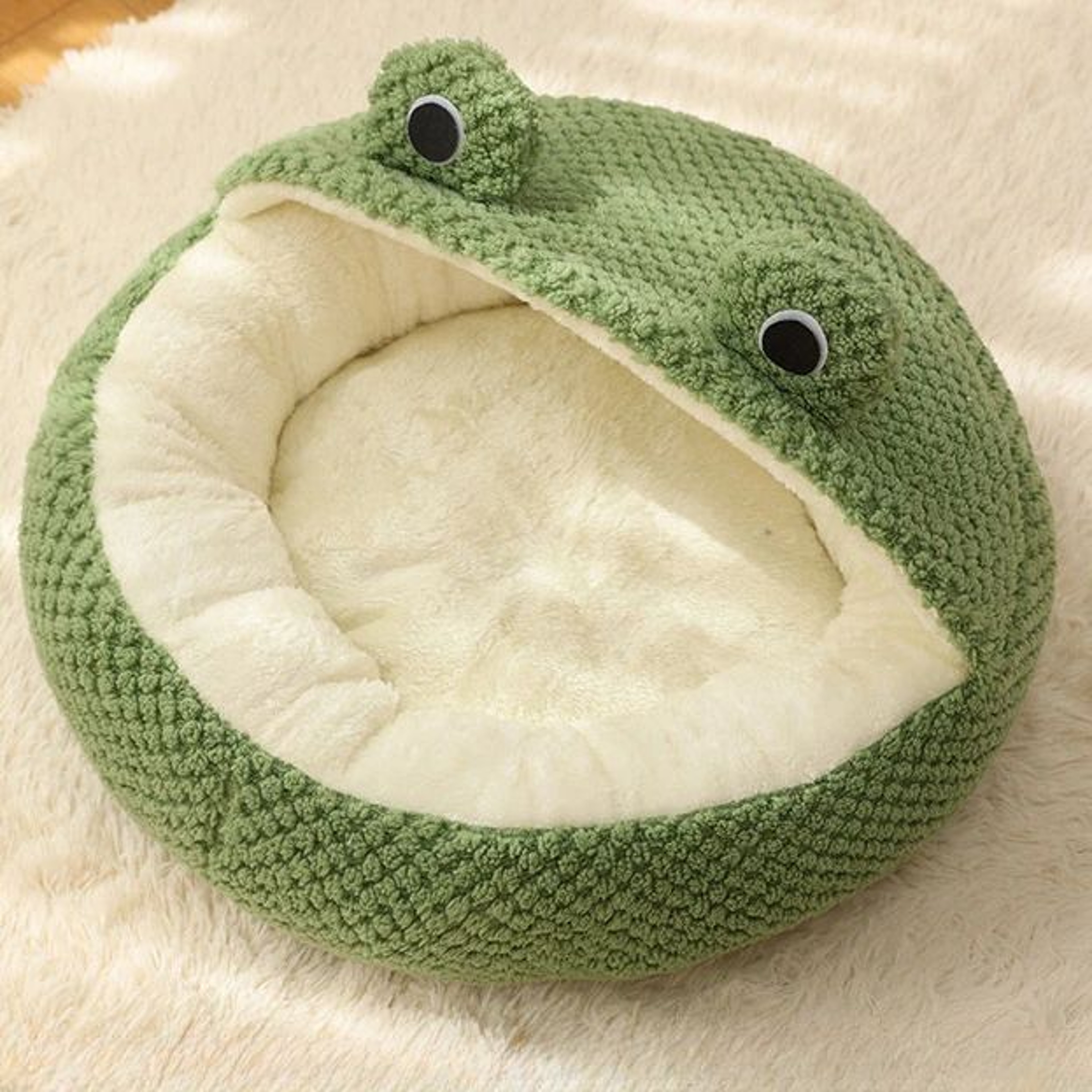 Plush Frog Cozy Pet Nest Warm SemiEnclosed Dog  Cat Bed 3
