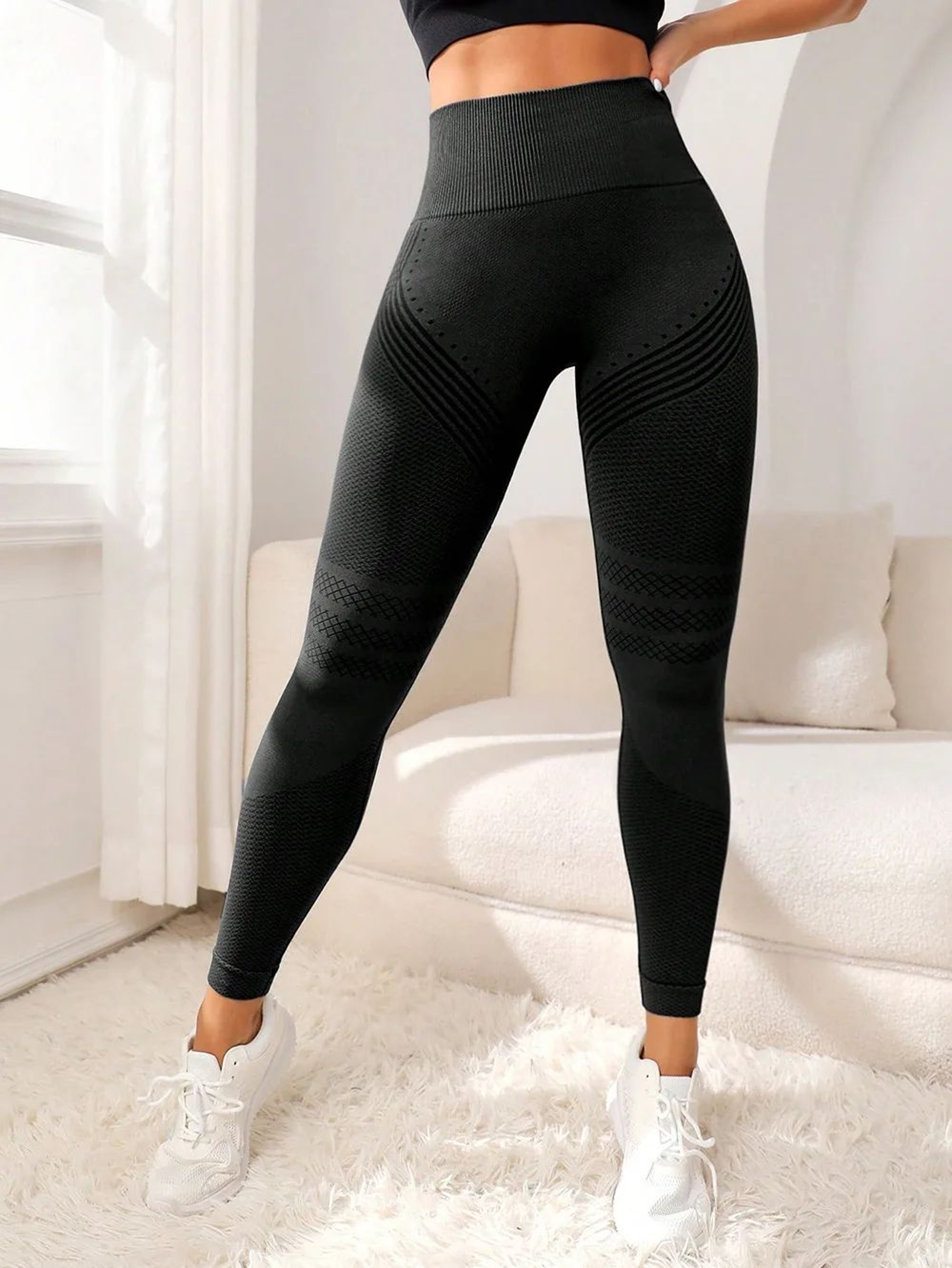 SculptFit High Waisted Yoga Pants  Butt Lifting Seamless Workout Leggings 2
