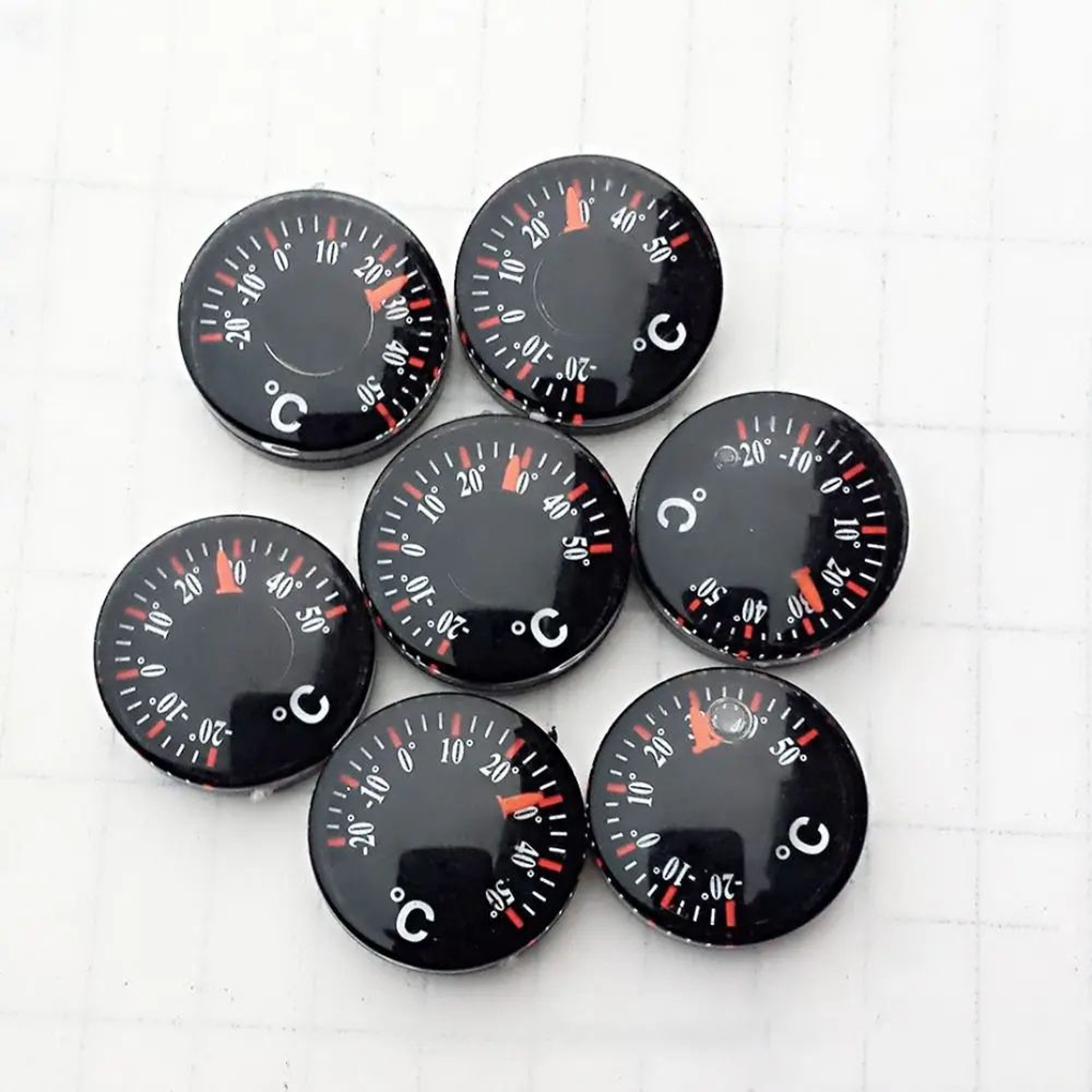 Compact Waterproof Mini Circular Thermometer  High Accuracy Analog Dial Gauge 0