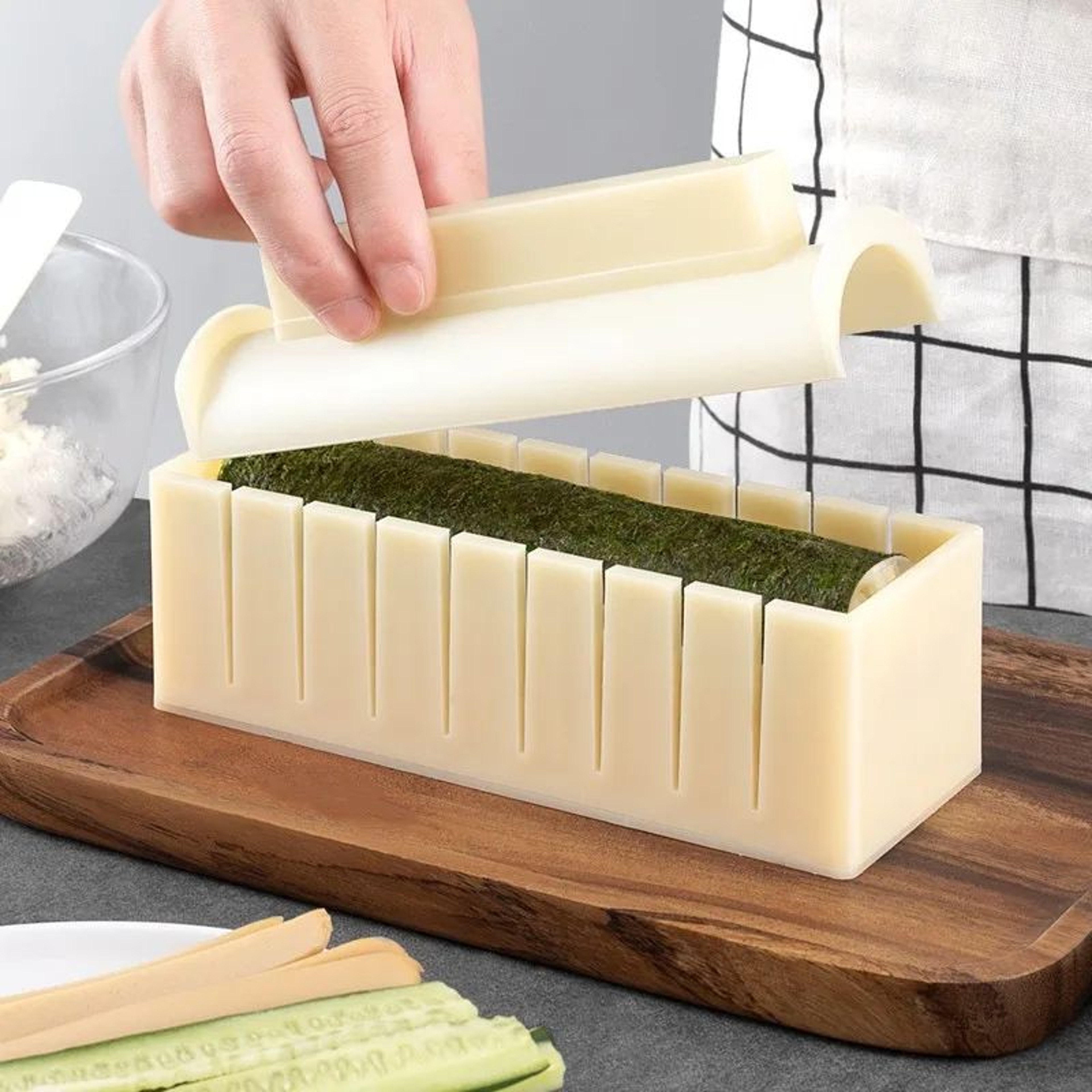 EasyRoll Sushi Maker Kit  3in1 Sushi Roll Maker  Onigiri Mold Set 1