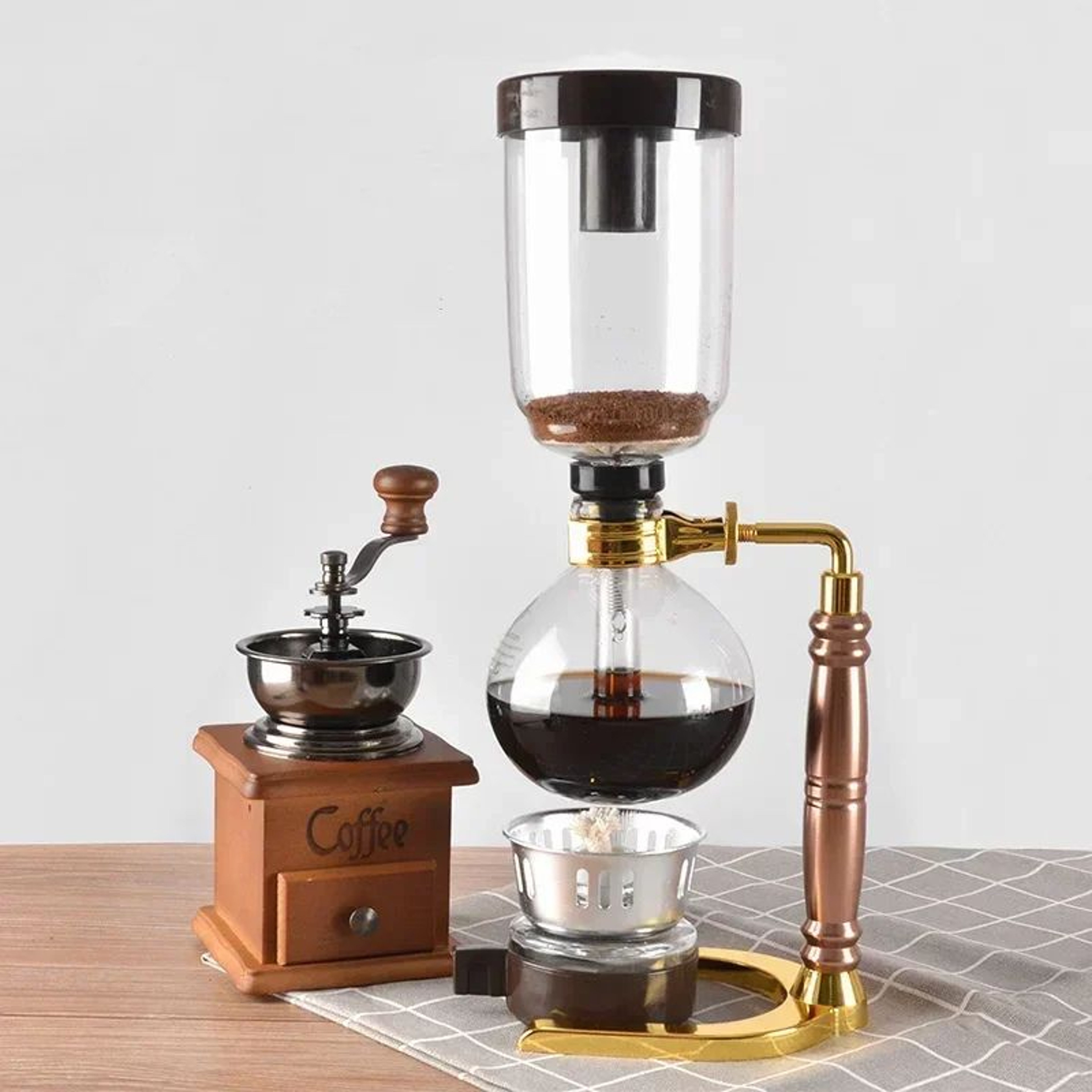 BrewMaster Glass Siphon Coffee Maker  3  5 Cup Vacuum Coffee Maker With Reusable Filter 0
