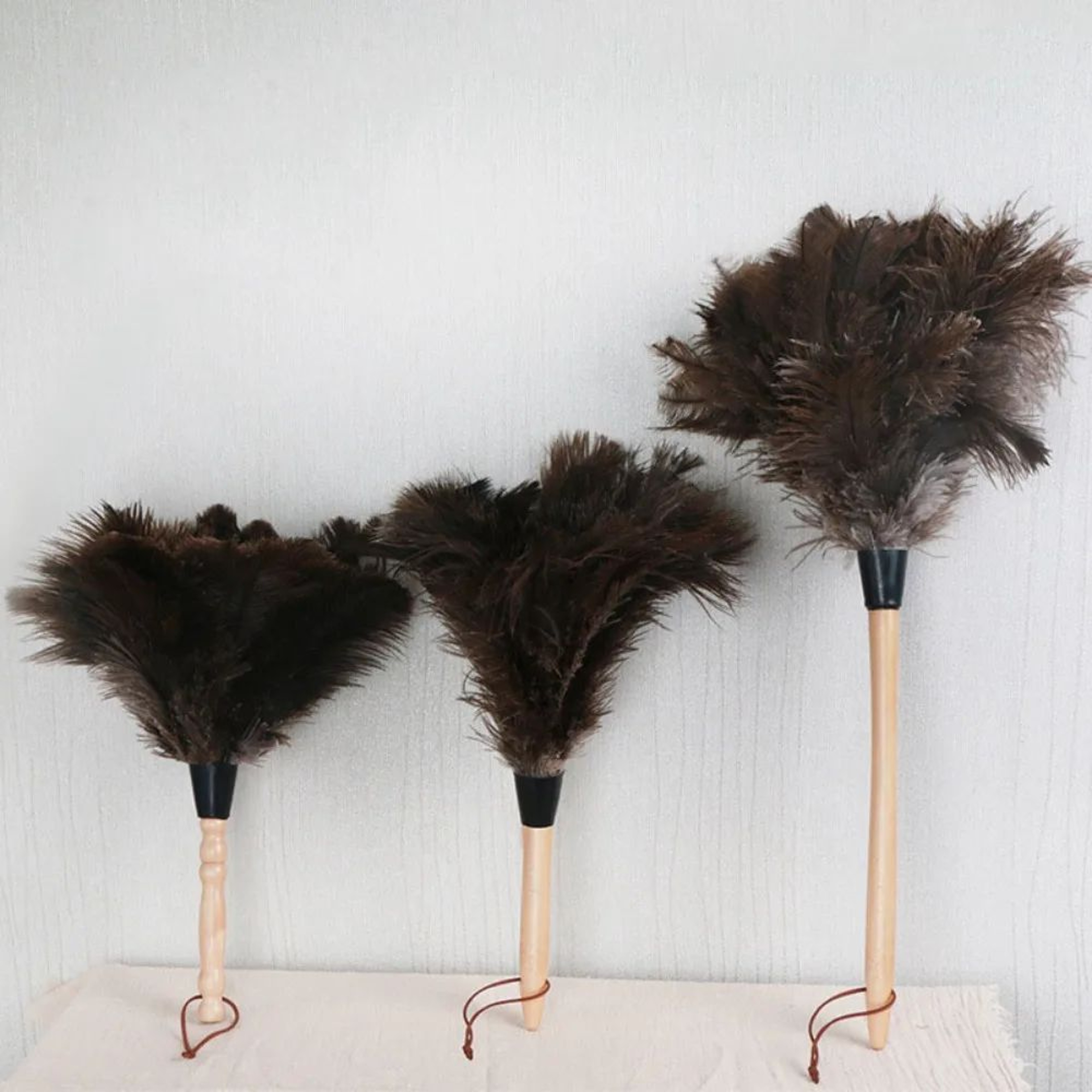 Ostrich Feather Duster For Car  Home Feather Duster With Wooden Handle  Gentle Dust Removal Brush 2
