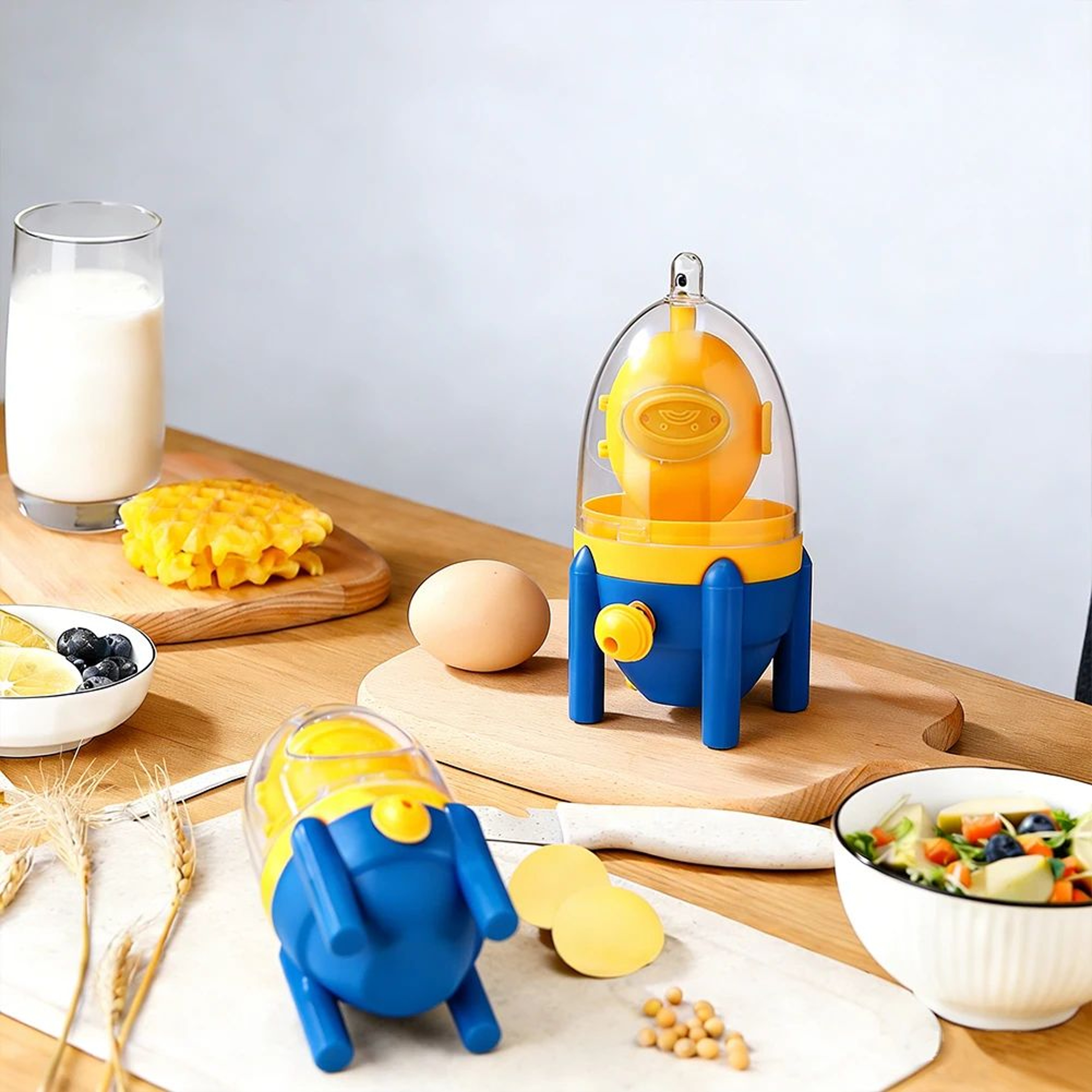 GoldenSpin Portable Golden Egg Maker  Manual Egg Mixer 2