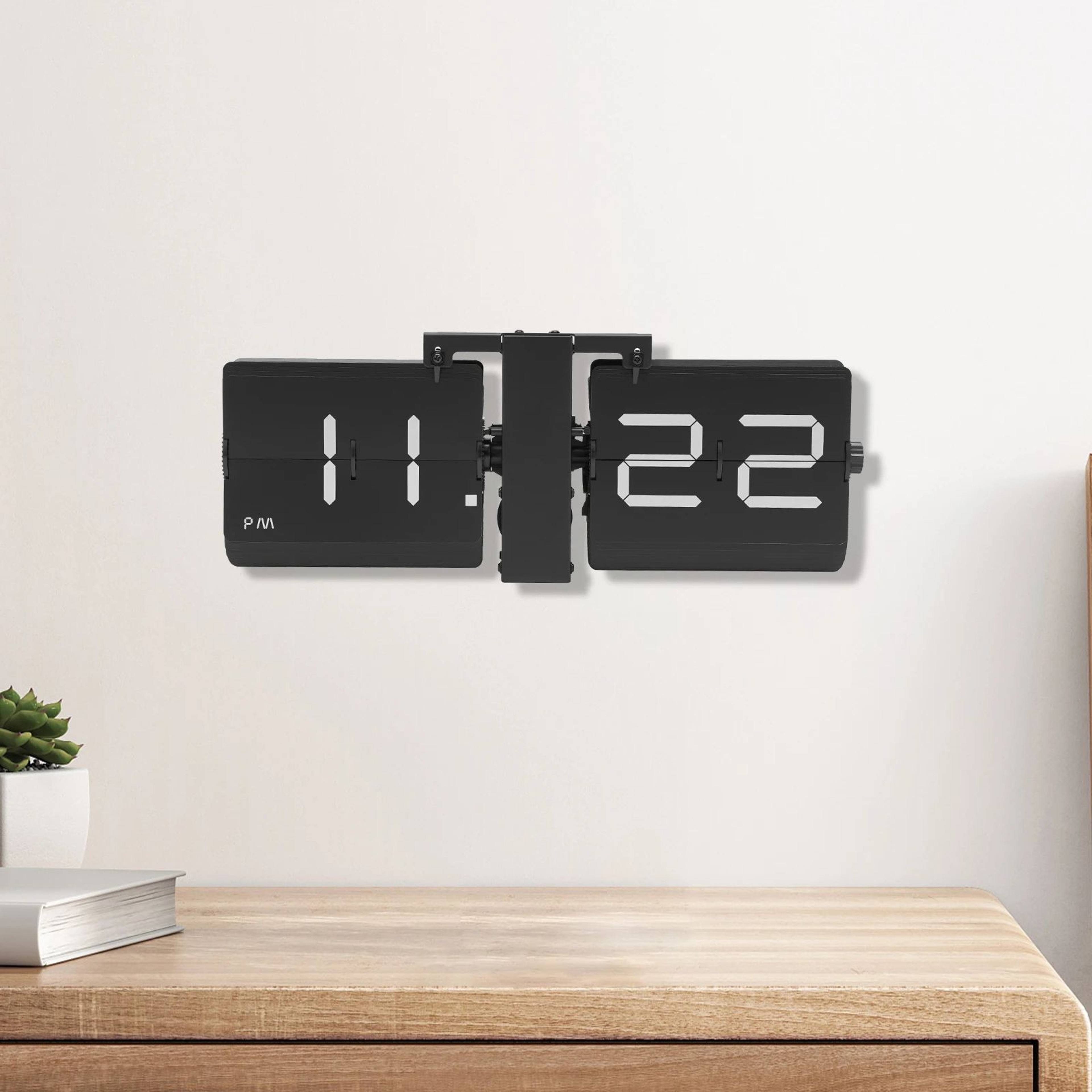 Retro Flip Clock Battery Operated Wall And Tabletop Vintage Desk Clock With Large Digital Display 5