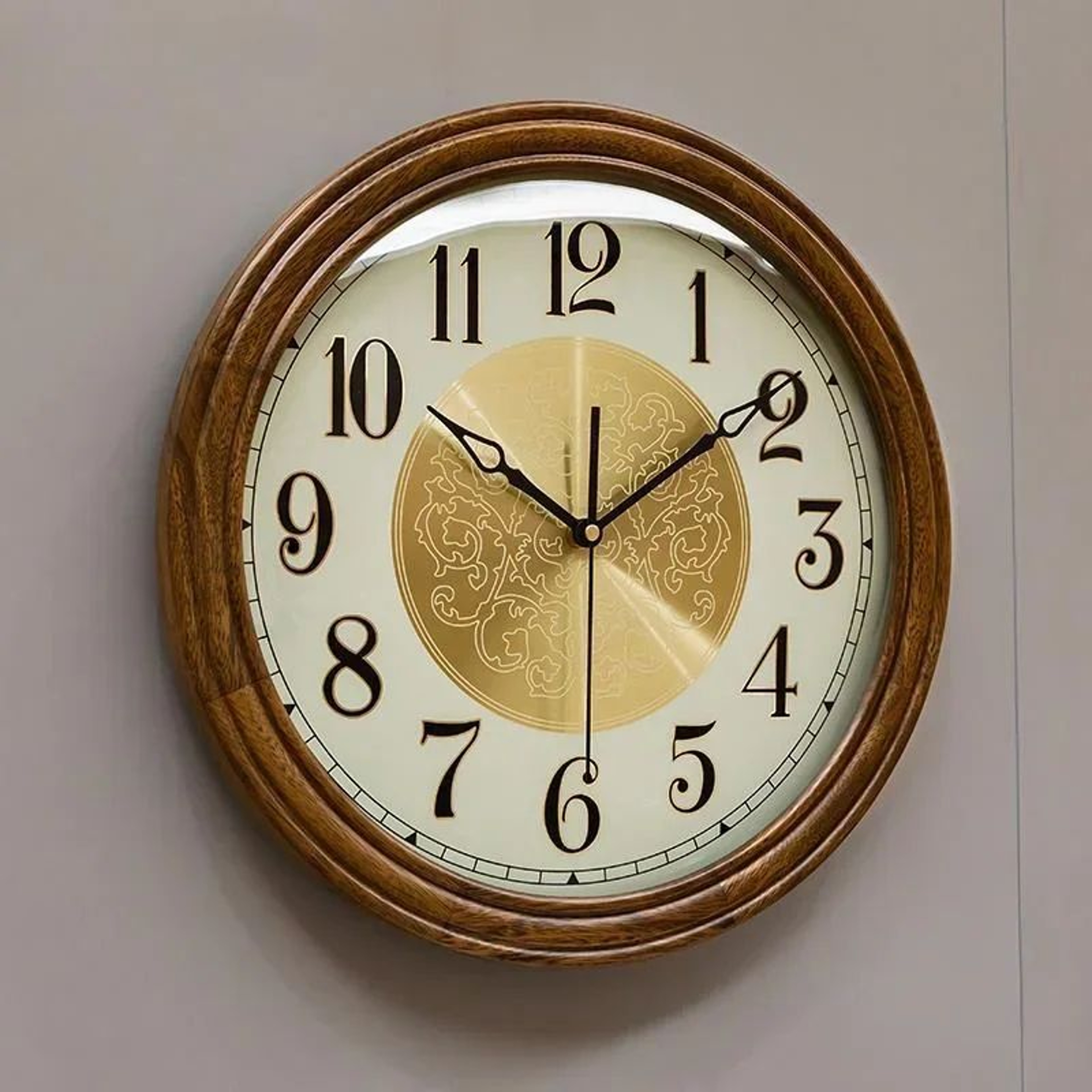 Nordic Solid Wood Wall Clock  Silent Minimalist Large Wooden Wall Clock For Modern Living Room Deco 0