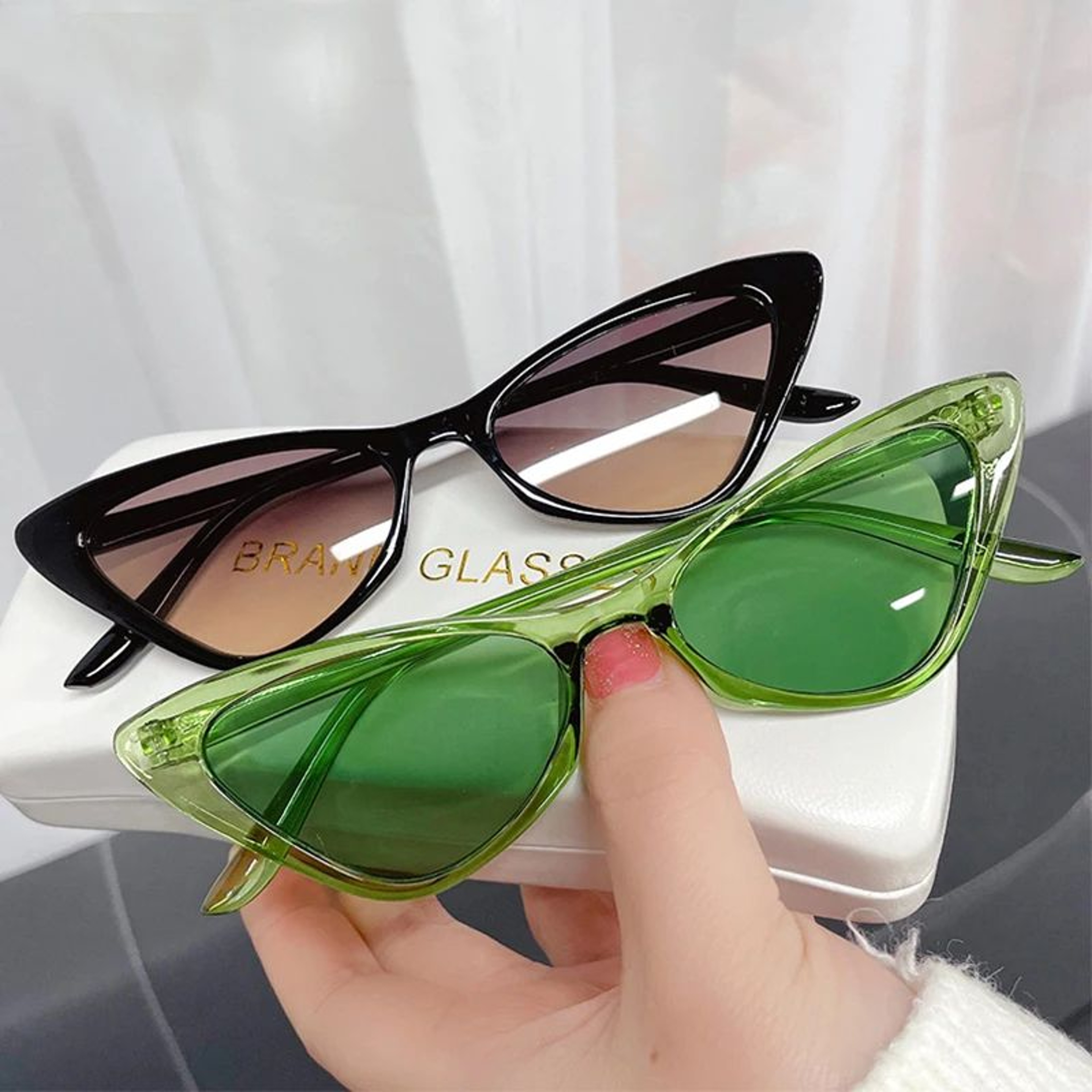 Retro Chic Cat Eye UV400 Sunglasses For Women 0