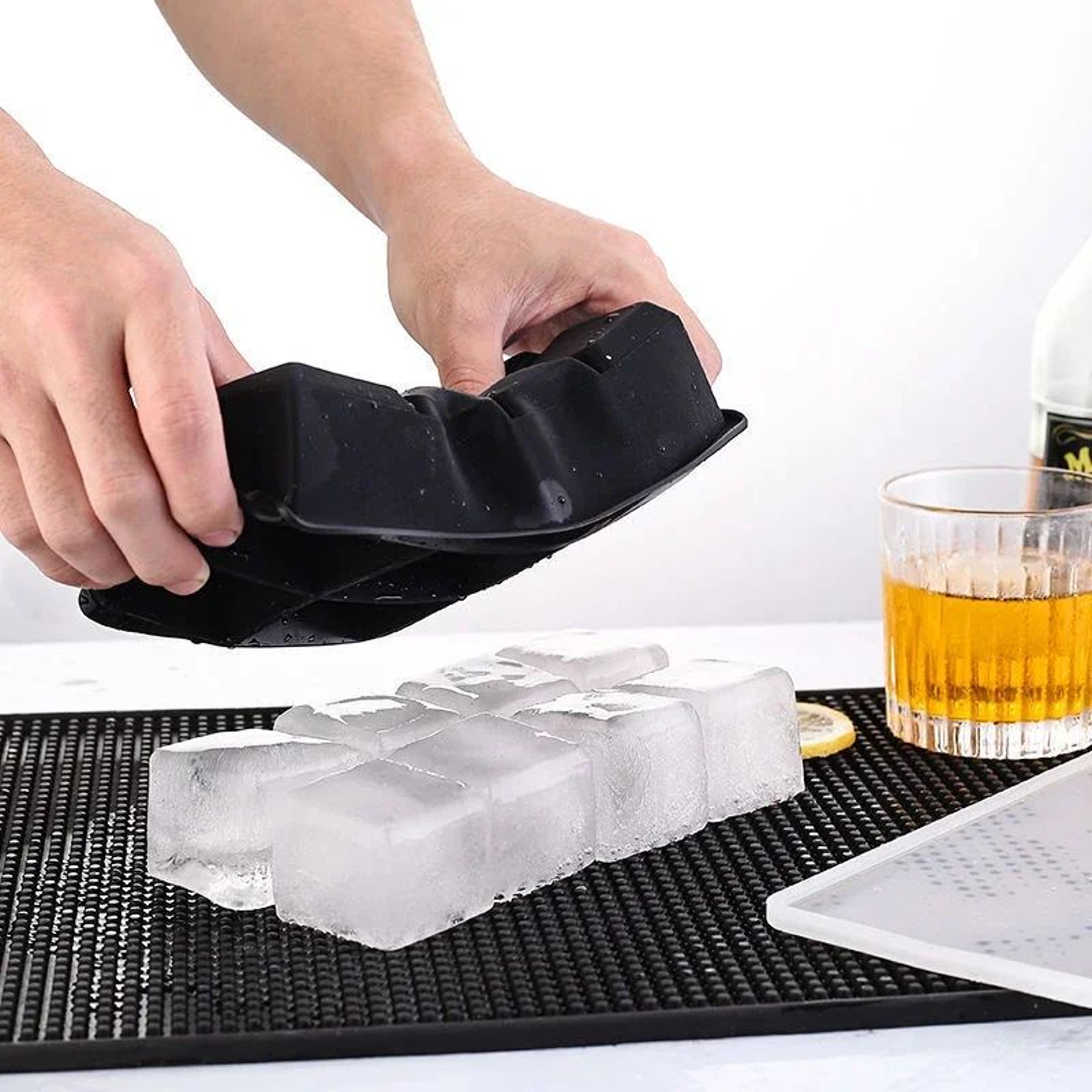 Premium Silicone Ice Cube Mold  Spherical Whiskey Ice Mold  Reusable Cocktail Ice Tray 2