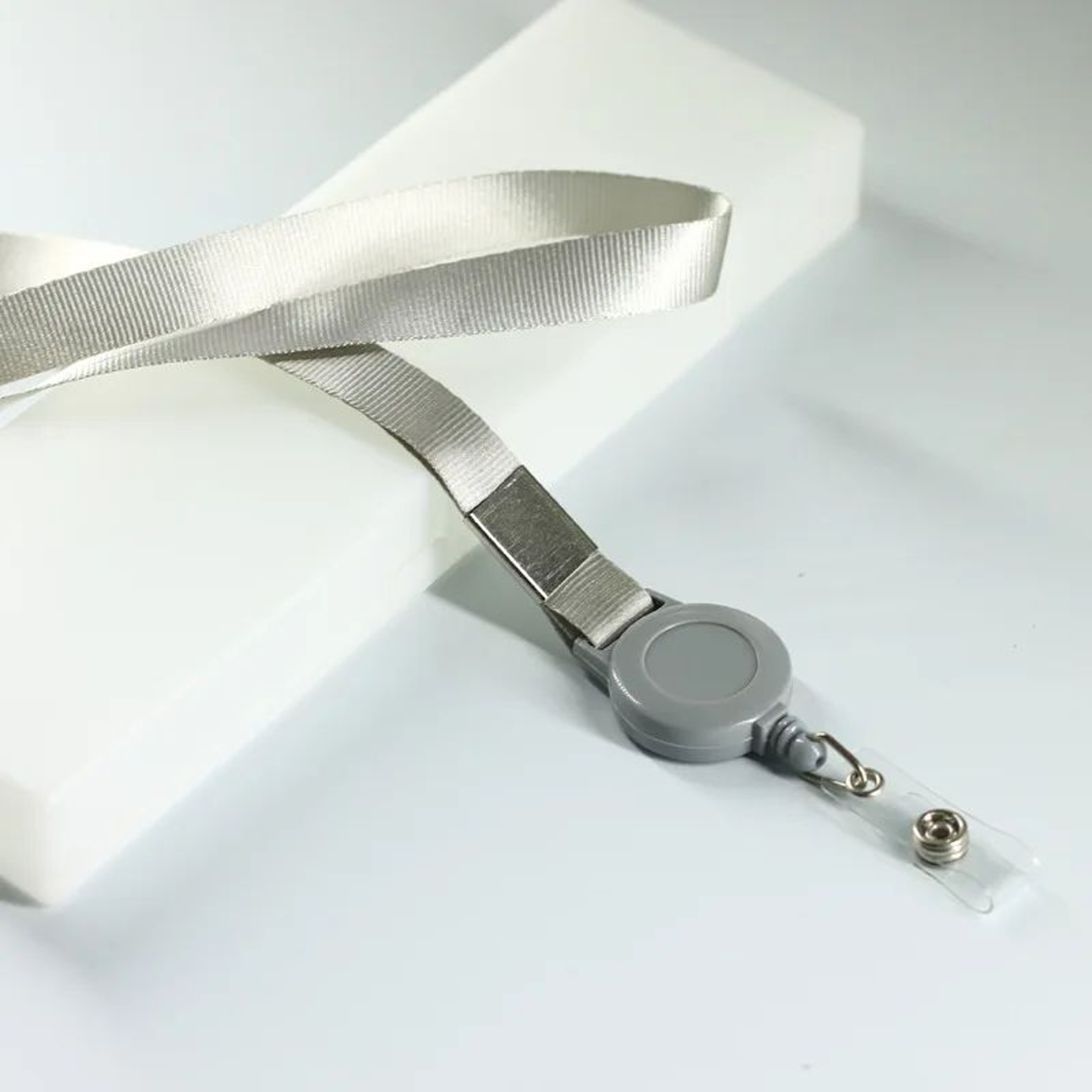 Retractable ID Badge Lanyard With Reel  Secure Neck Strap ID Card Holder For Work  School 0