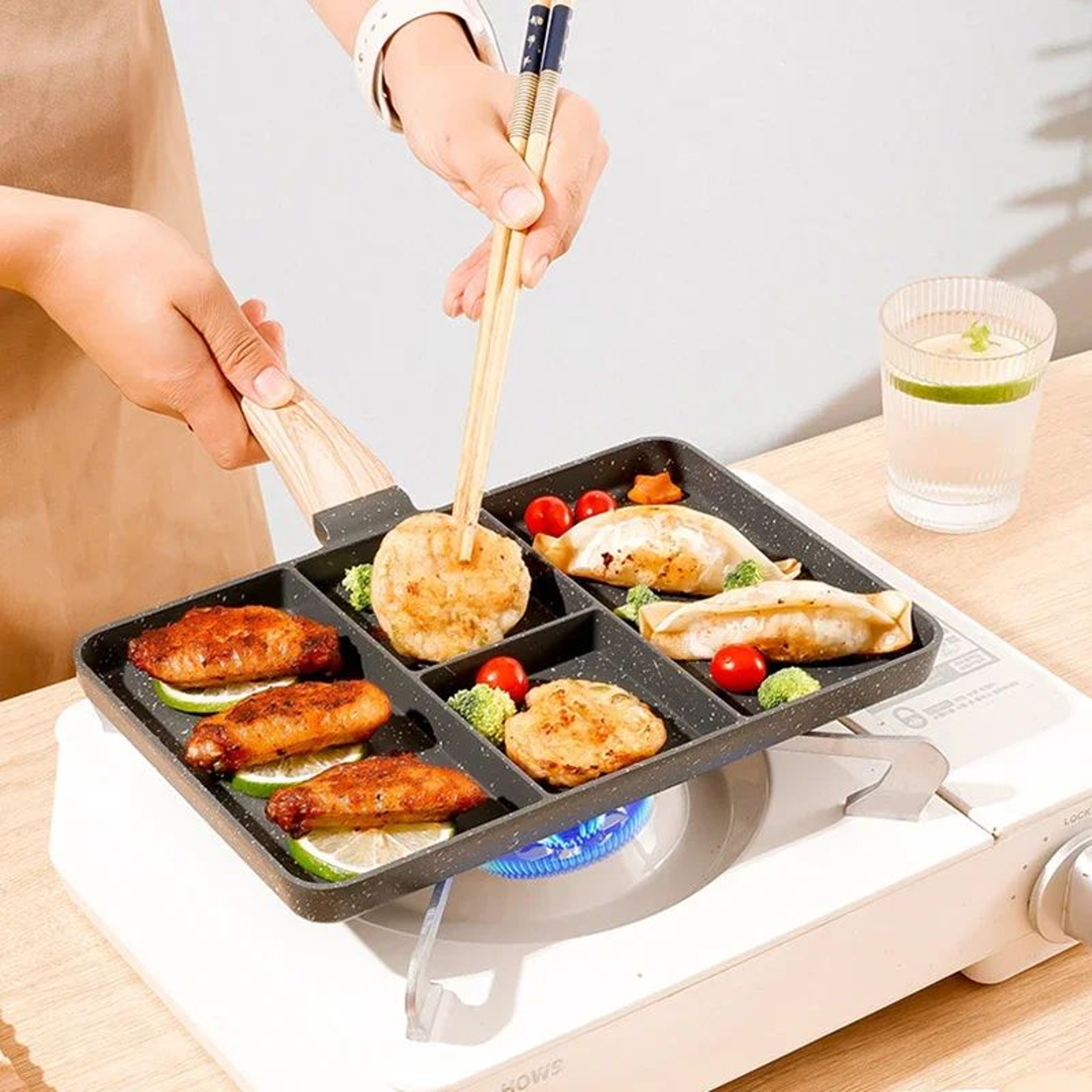 4-Hole Nonstick Breakfast Frying Pan for Eggs, Steak & Omelets – view 1