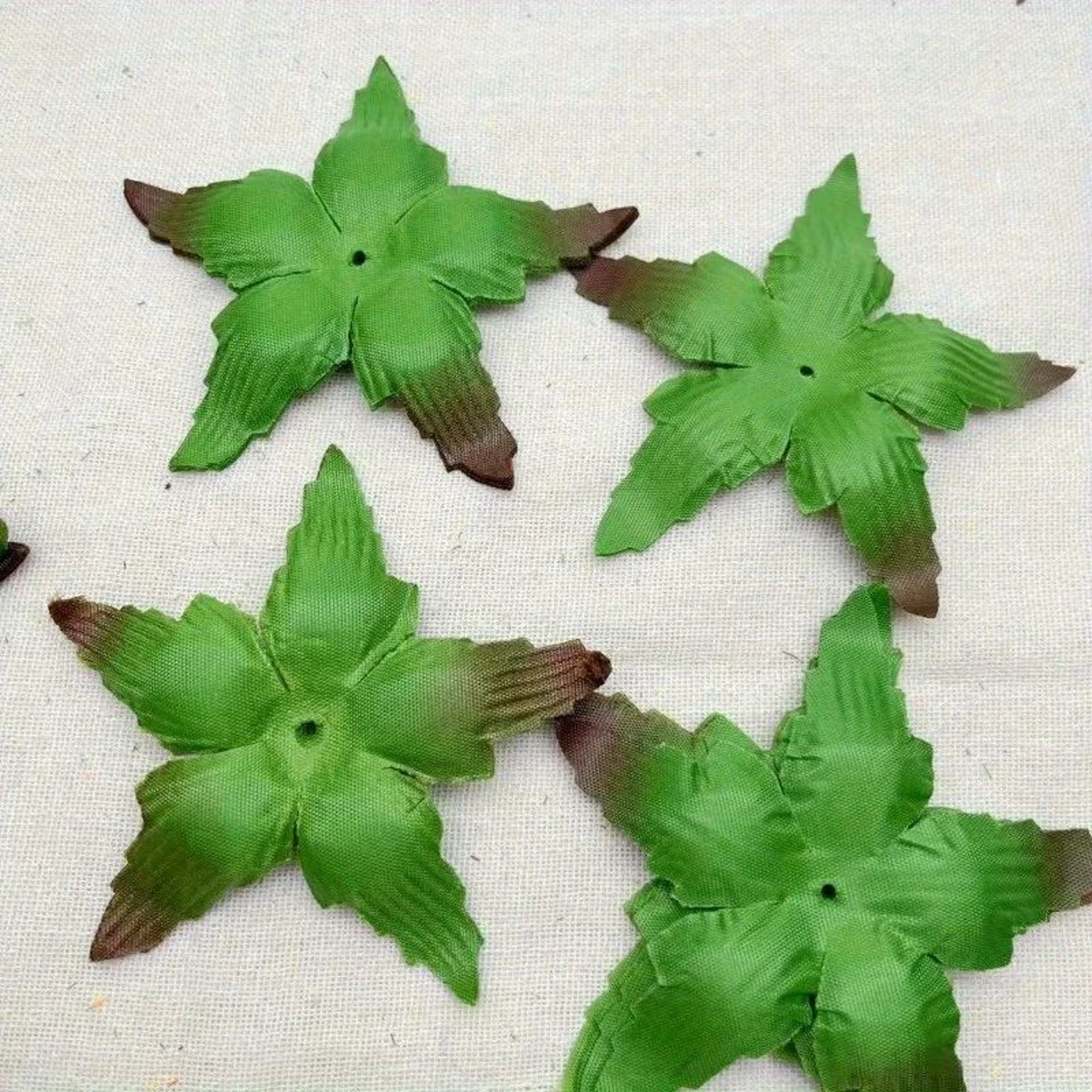 Realistic Artificial Rose Leaves For DIY Bouquet Decoration  Wedding Flower Supplies 1