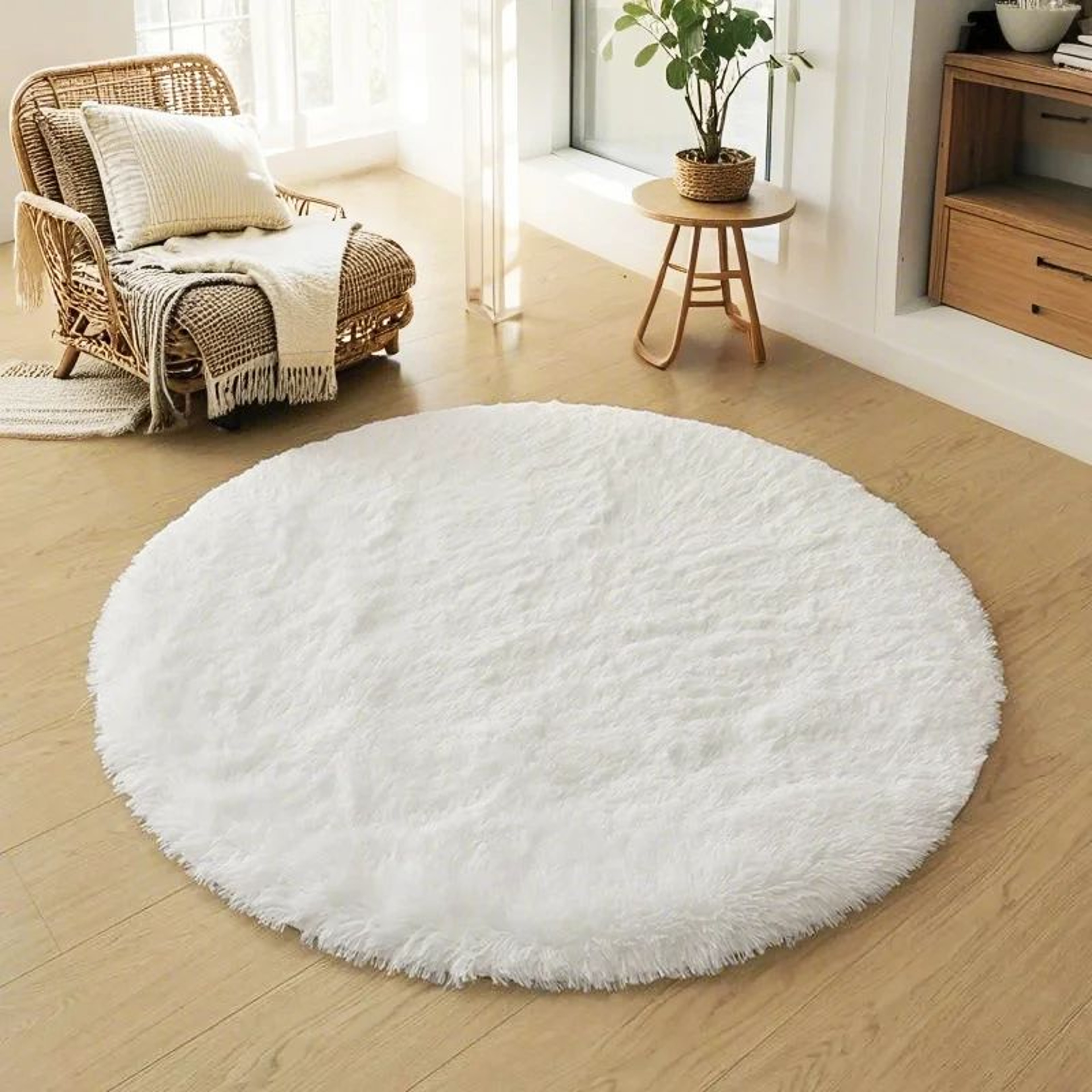 CloudSoft Round Plush Rug For Kids Bedroom And Nursery 1