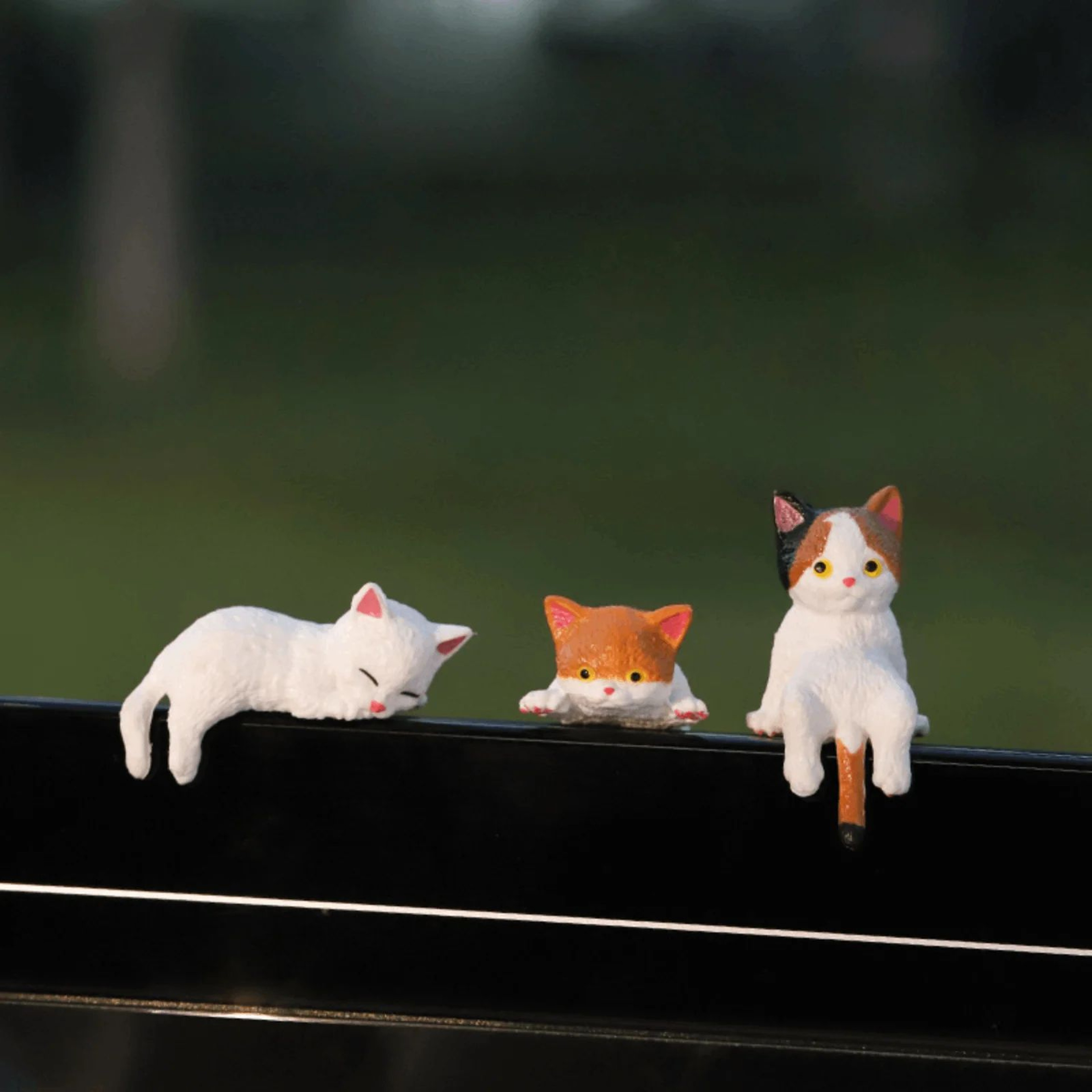 Charming Mini Cat Figurine Decor  Cute Desk Decoration For Cat Lovers 2
