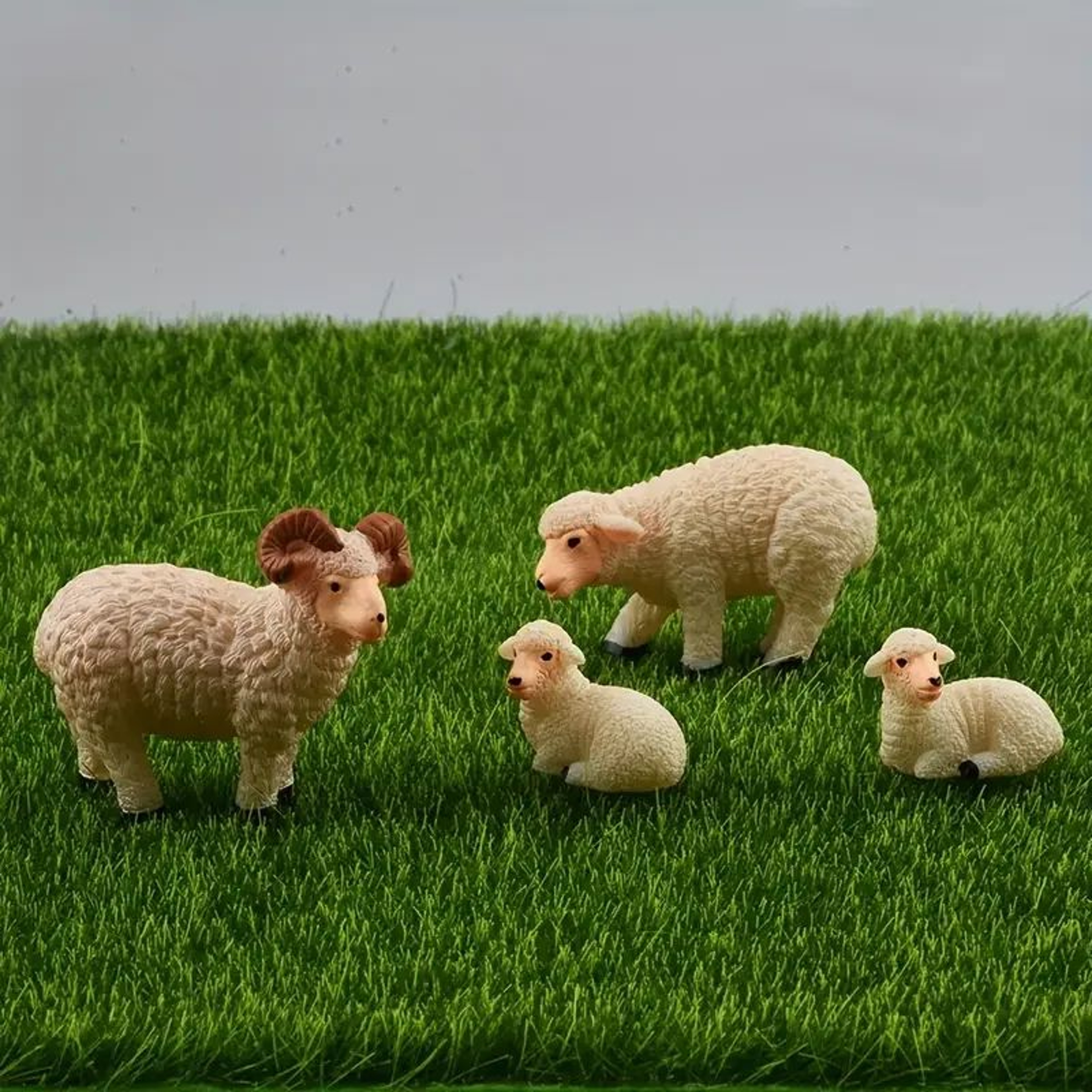 Miniature Sheep Figurines Set  Resin Sheep Decor For Fairy Garden Accessories  Mini Animal Displays 0