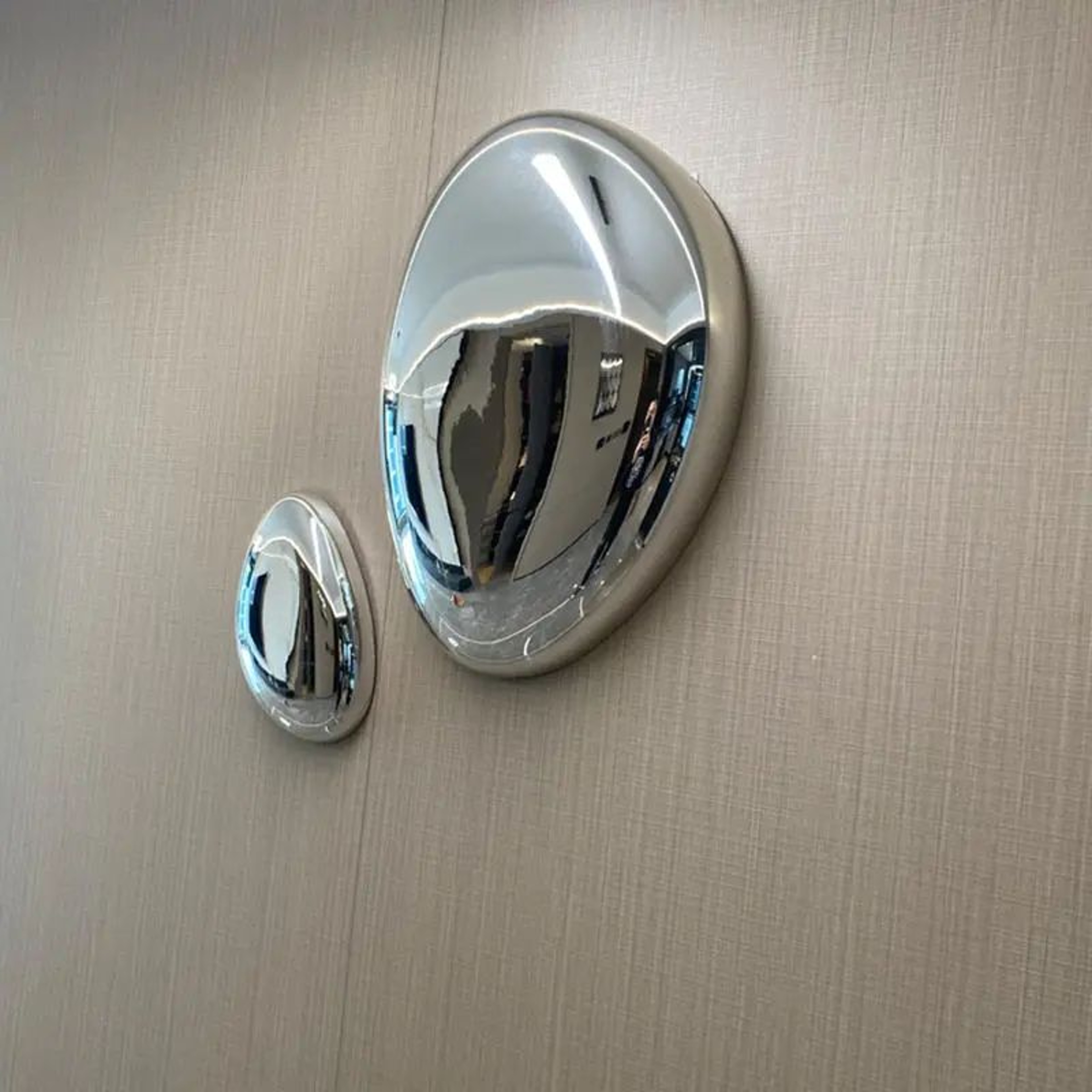 Luxe Water Drop Wall Decor Modern Wall Sculpture For Elegant Interiors 0