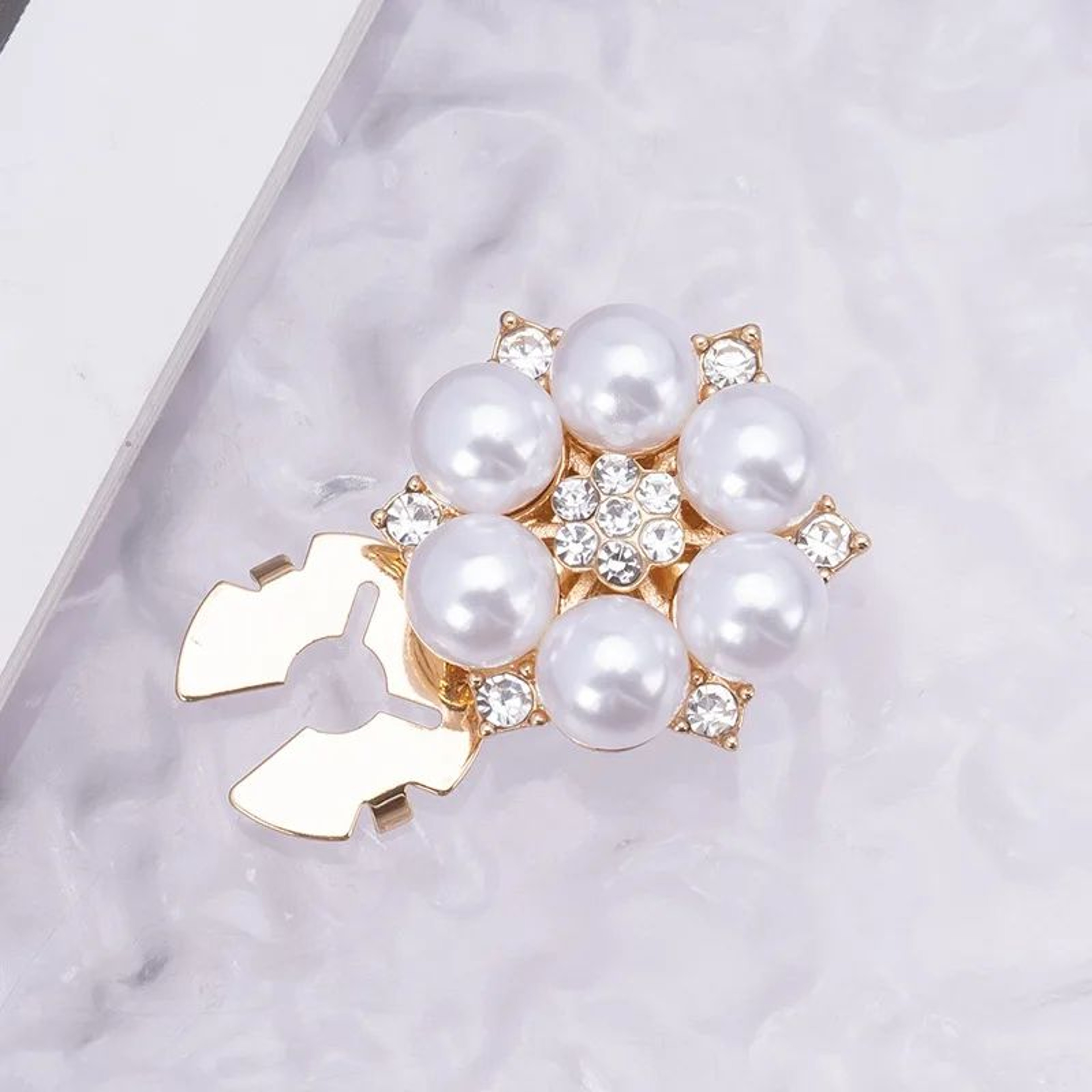 Crystal Pearl Clip On Button Covers For Shirts Blouses And Coats 9