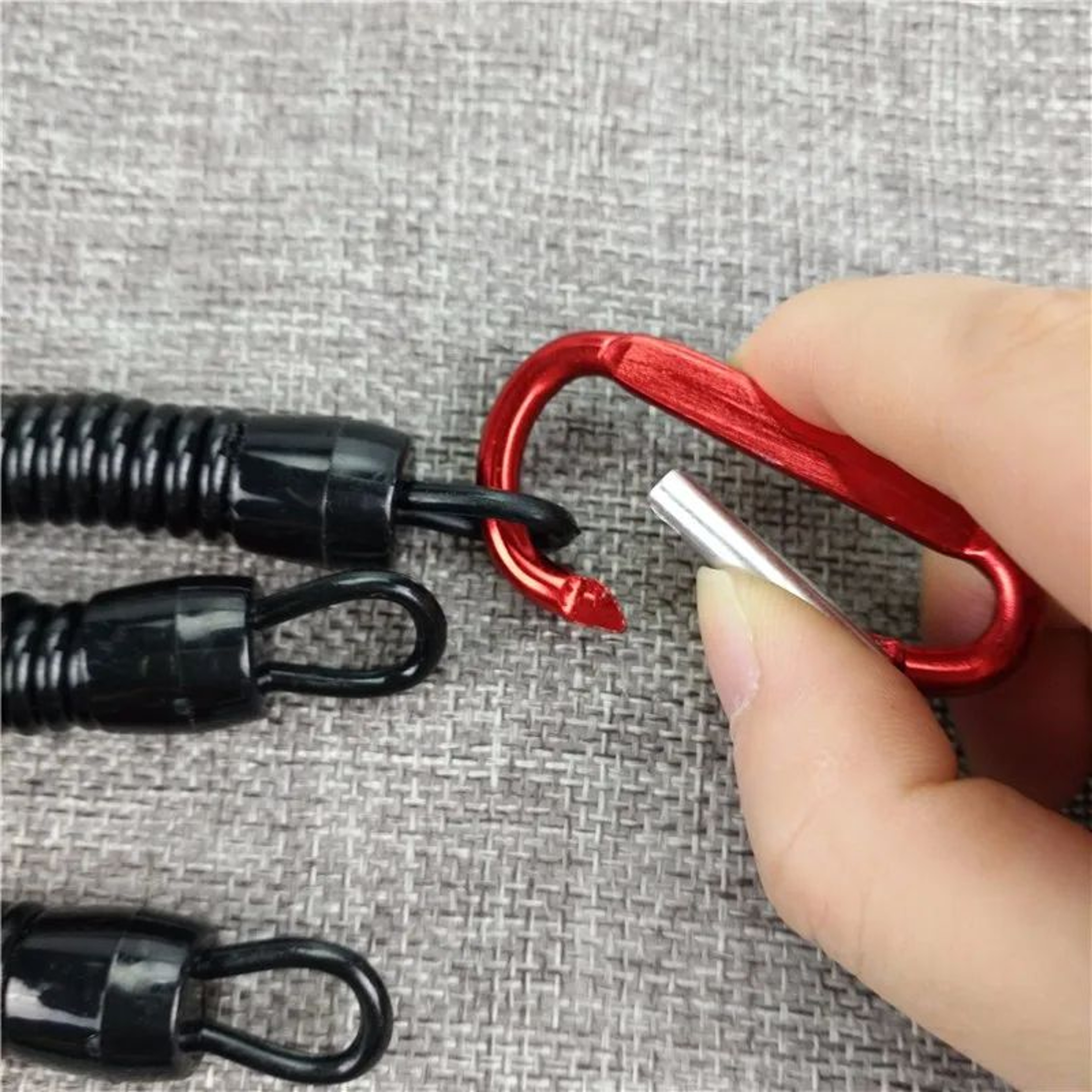 3 Pack Retractable Fishing Lanyards With Carabiner TPU Coiled Tether For Fishing Tools 4
